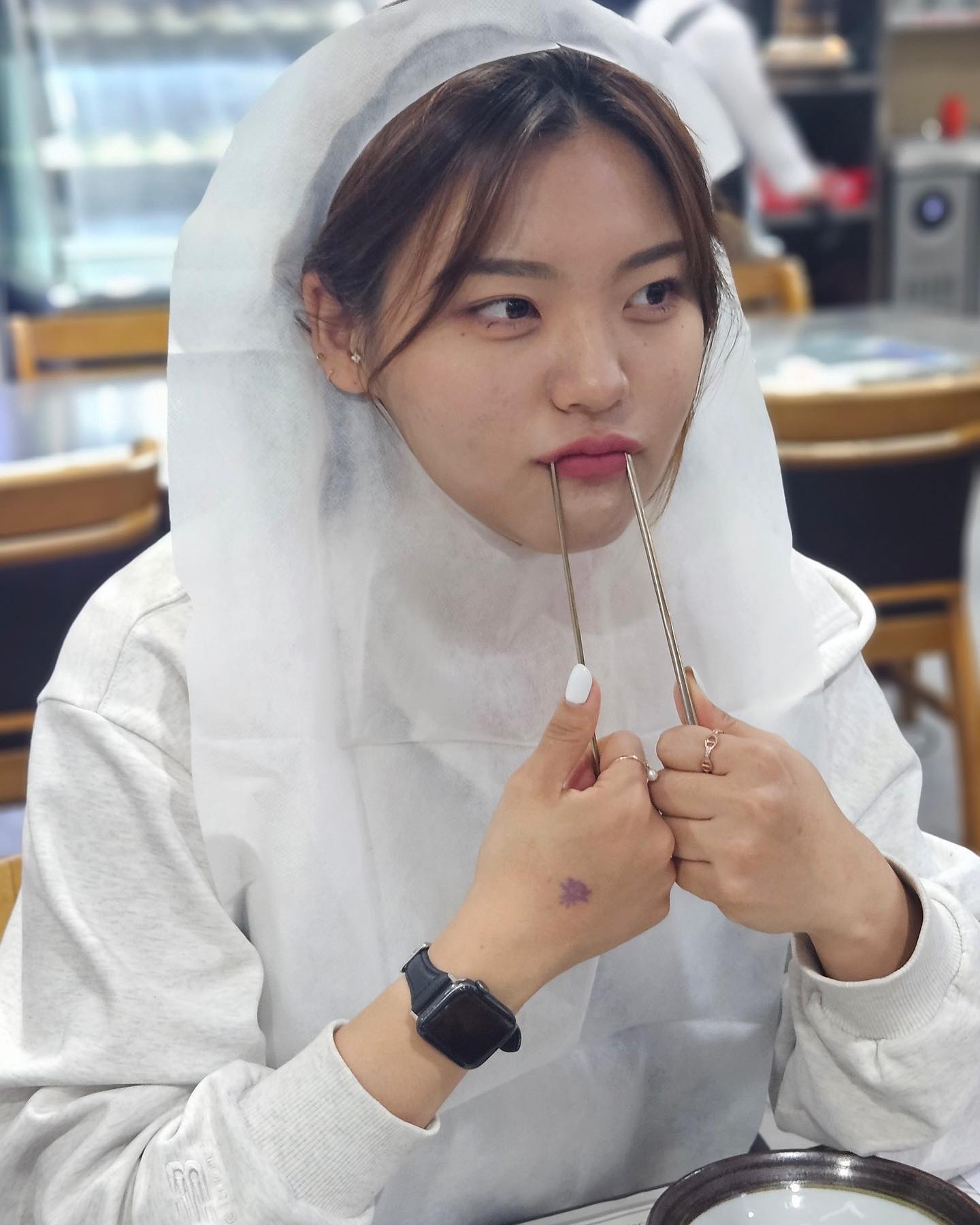 턱살 언급 금지 🚫