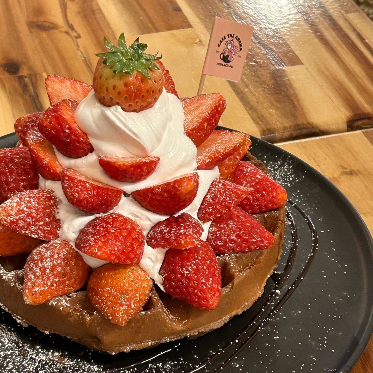 너무 맛있었던 딸기생크림와플😘

📍대전 중구 중교로73번길 14 2층 디아로마
