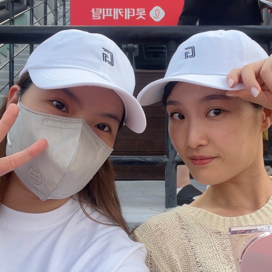 ⚾️20230613 롯데vs한화 야구⚾️

나 야구 사랑했네? 
어제 롯데 승👍🏻

무지개와 홈런까지!! 완벽했다☺️