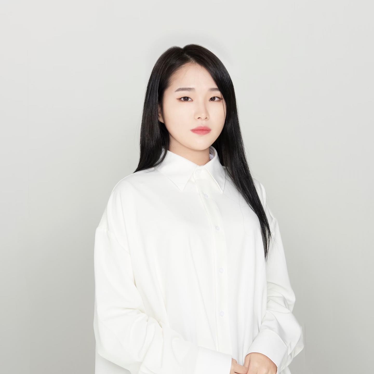 프로필 찍어놓고 안 써먹는게 아쉬워서 피드박제