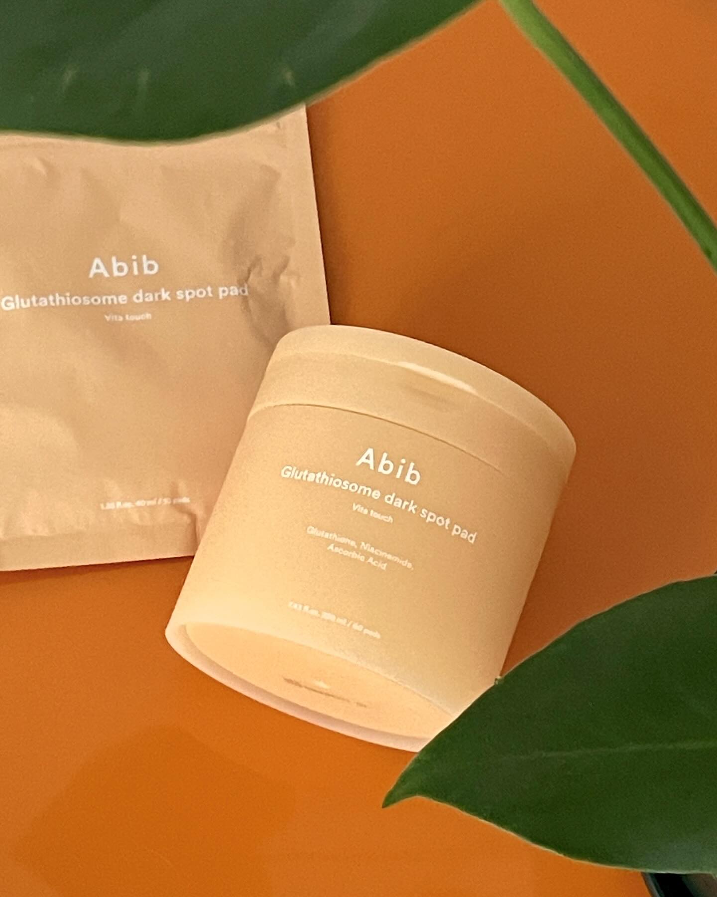 #광고 abib.official 

저자극 빅사이즈 패드라 한 장으로 간편하게 잡티 케어 가능한
패드 맛집 아비브에서 글루타치온좀 잡티 패드 비타 터치를
올리브영에서 7월 1일 런칭 후,
7월 내내 상시 할인과 특가 프로모션을 진행한다고 하니
이번 할인할 때 구매해 보세요! 😉🧡

#아비브 #투명잡티패드 #3일톤업케어 #올리브영추천템
#올리브영패드추천 #올리브영잡티패드 #미백케어
