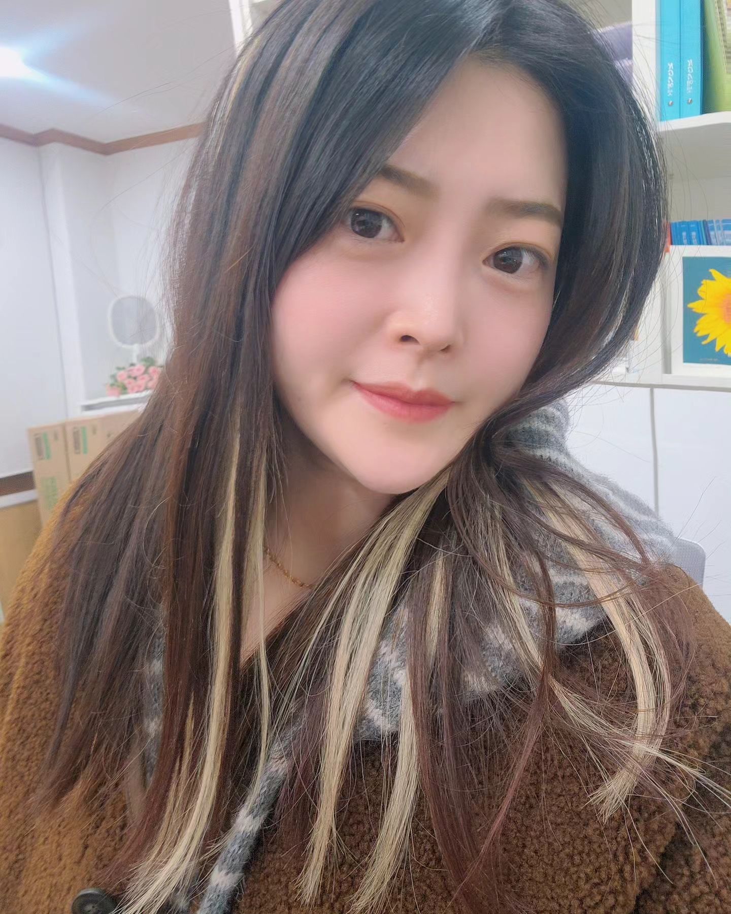 #아인슈페너 
#테이크아웃

달달함의 끝..
양이 작아서 좋다.
아인슈페너라떼는 더 맛있을듯.