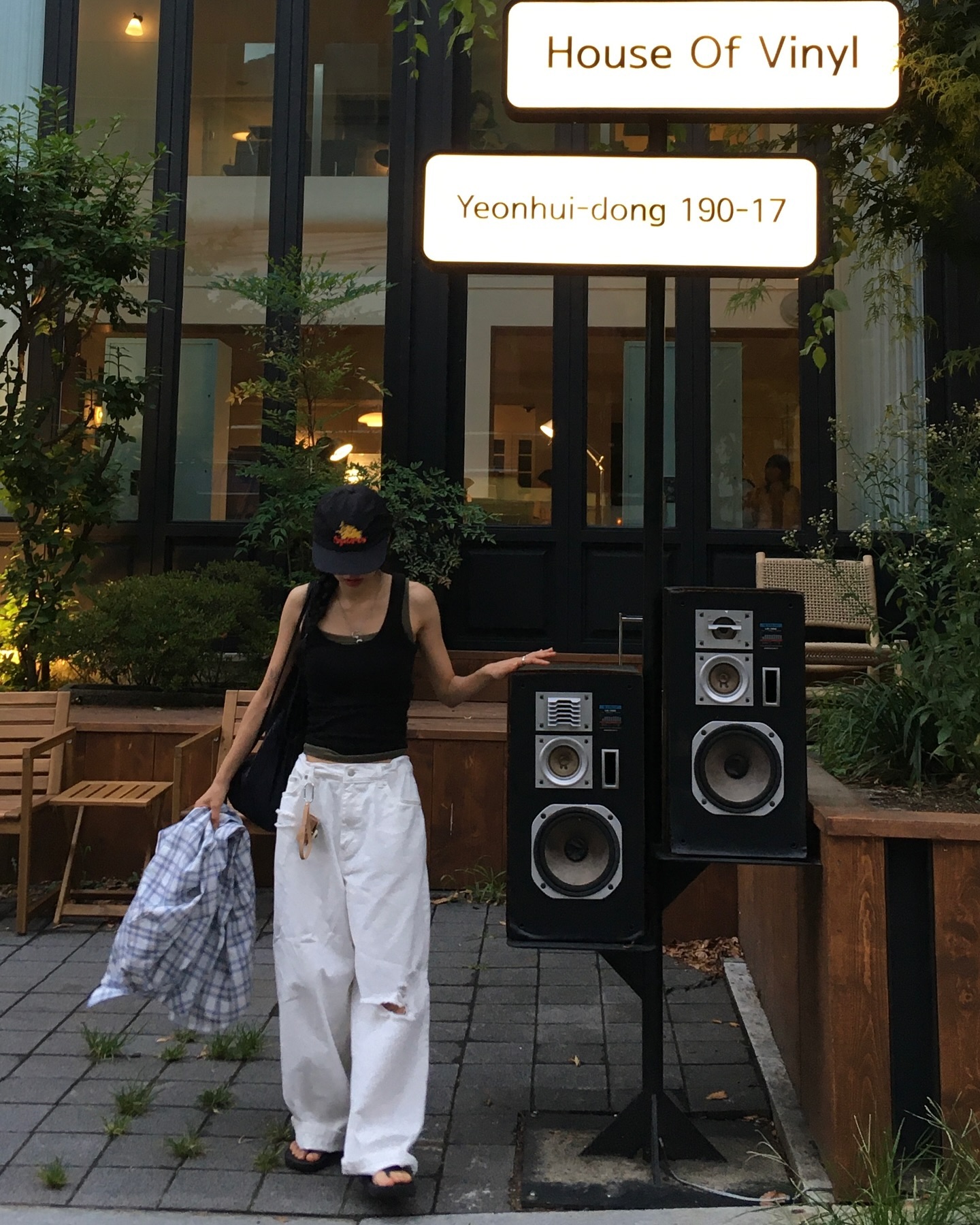 4일 내내 외출이라니 사랑이 아닐 수가 없지••