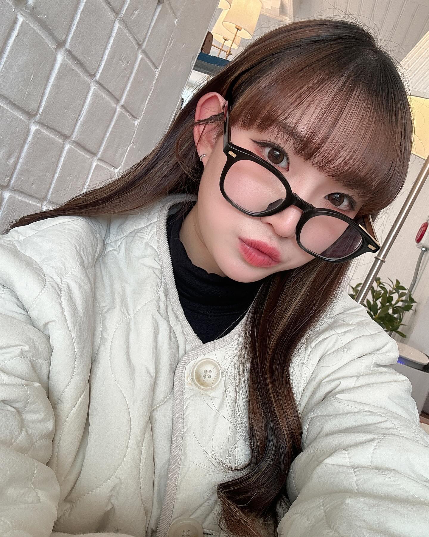 나 안경 사줘 👓