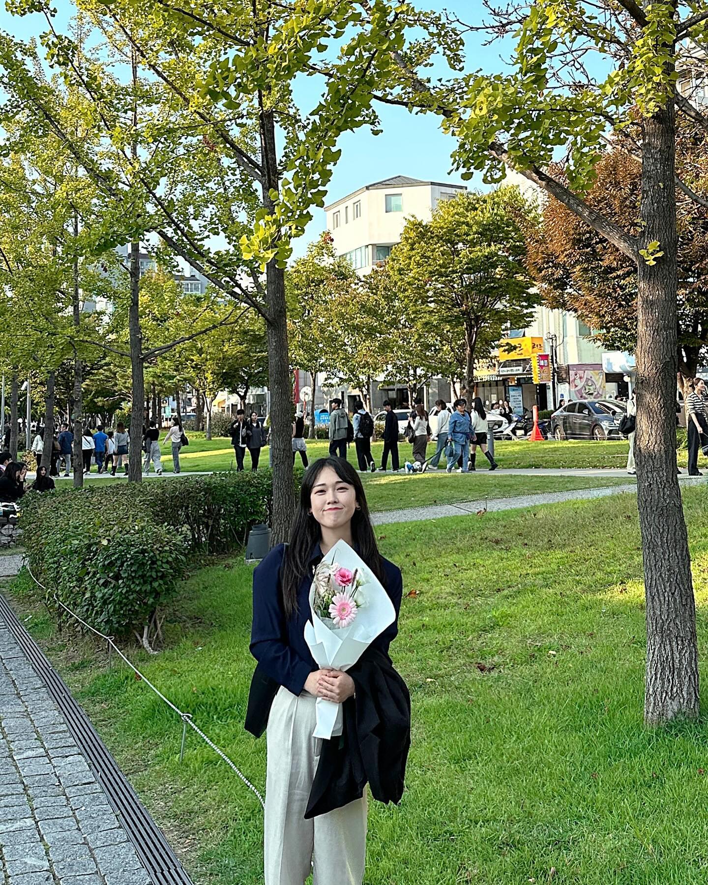 💗100💗

오늘도 열일하는 김형사 미모,,💕

#홍대 #연남동 #연트럴파크 #망원한강공원