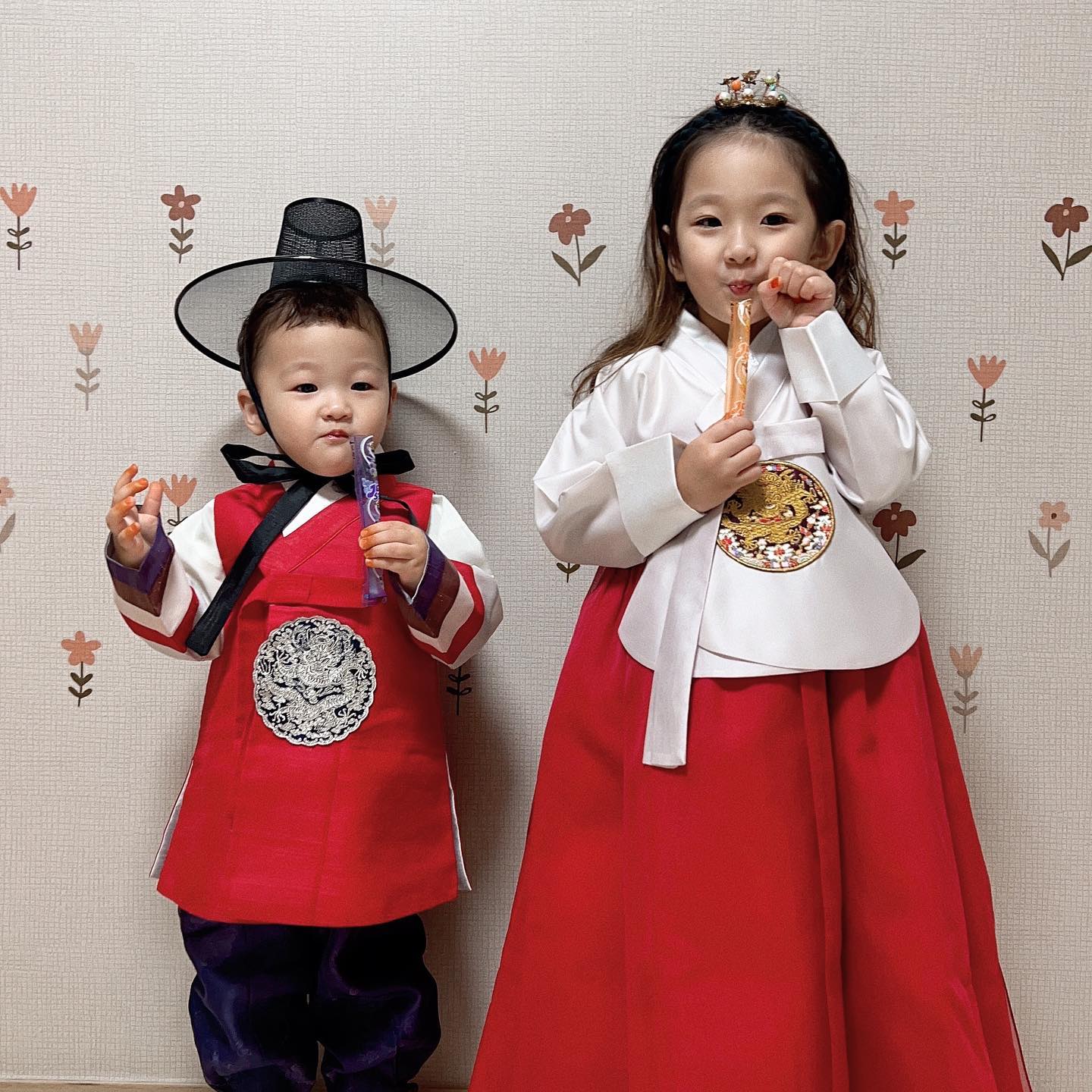 #happychuseok 

다들 연휴 잘 보내시고 계신가요😍
이번 연휴는 휴일이 길어 다들 여행도 함께 하는 것 같아요🤭

남은 연휴도 건강하고 행복하게 보내세요🫶🫶🫶

#해피추석 #풍성한한가위보내세요❤️