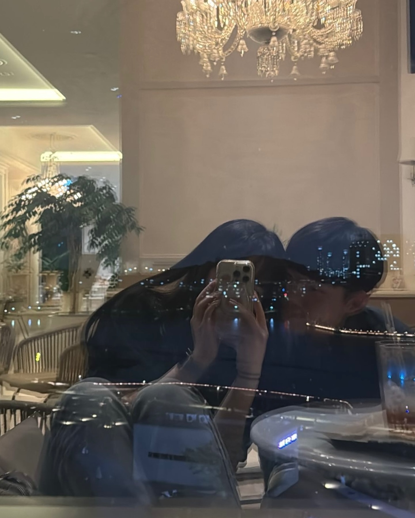 요즘근황이랄까
행복한 연애중이랄까