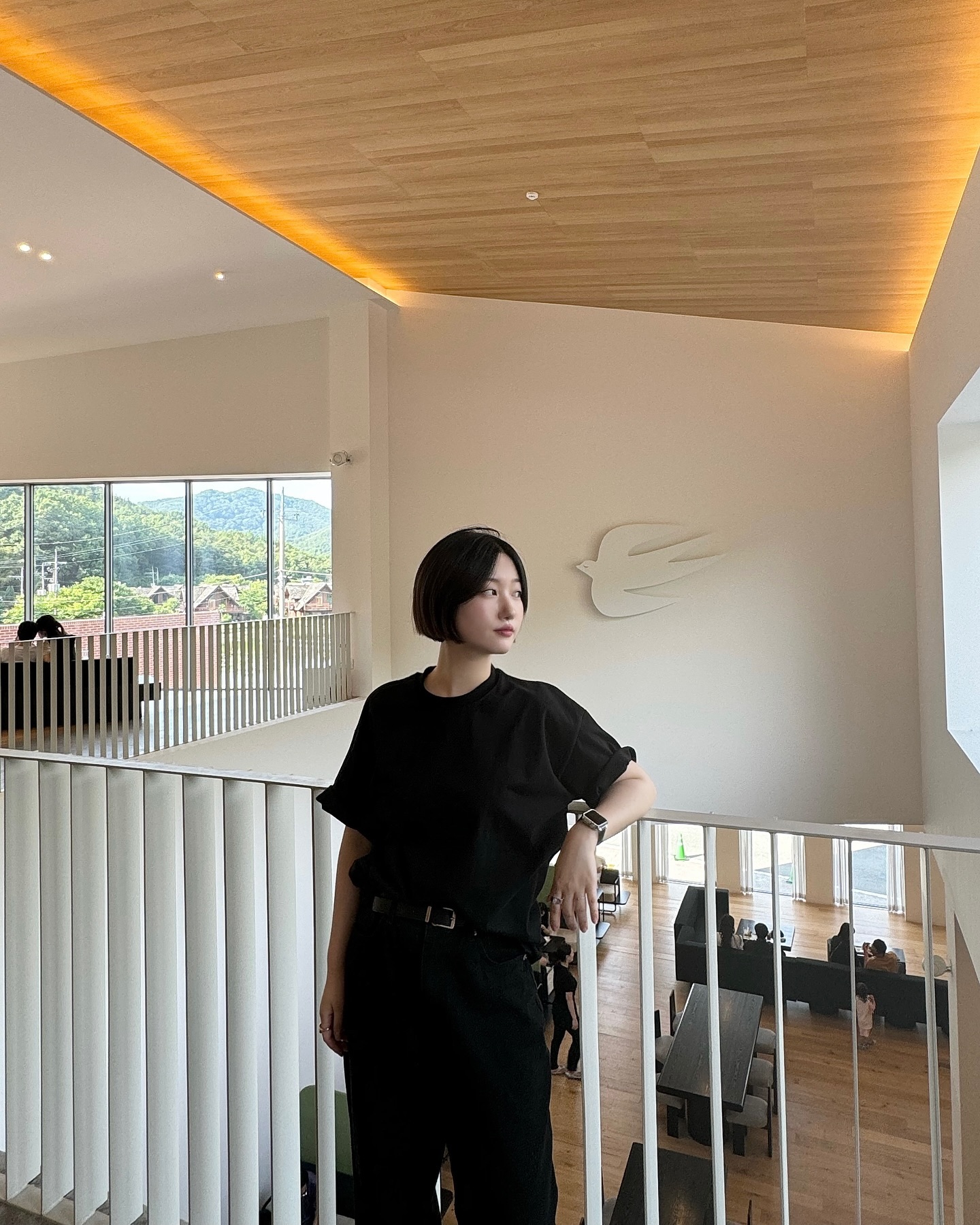 검은옷은 온동네 먼지가 날 따라다니고
일요일 오후는 디카페만 가능한 나의 body🤷🏻‍♀️