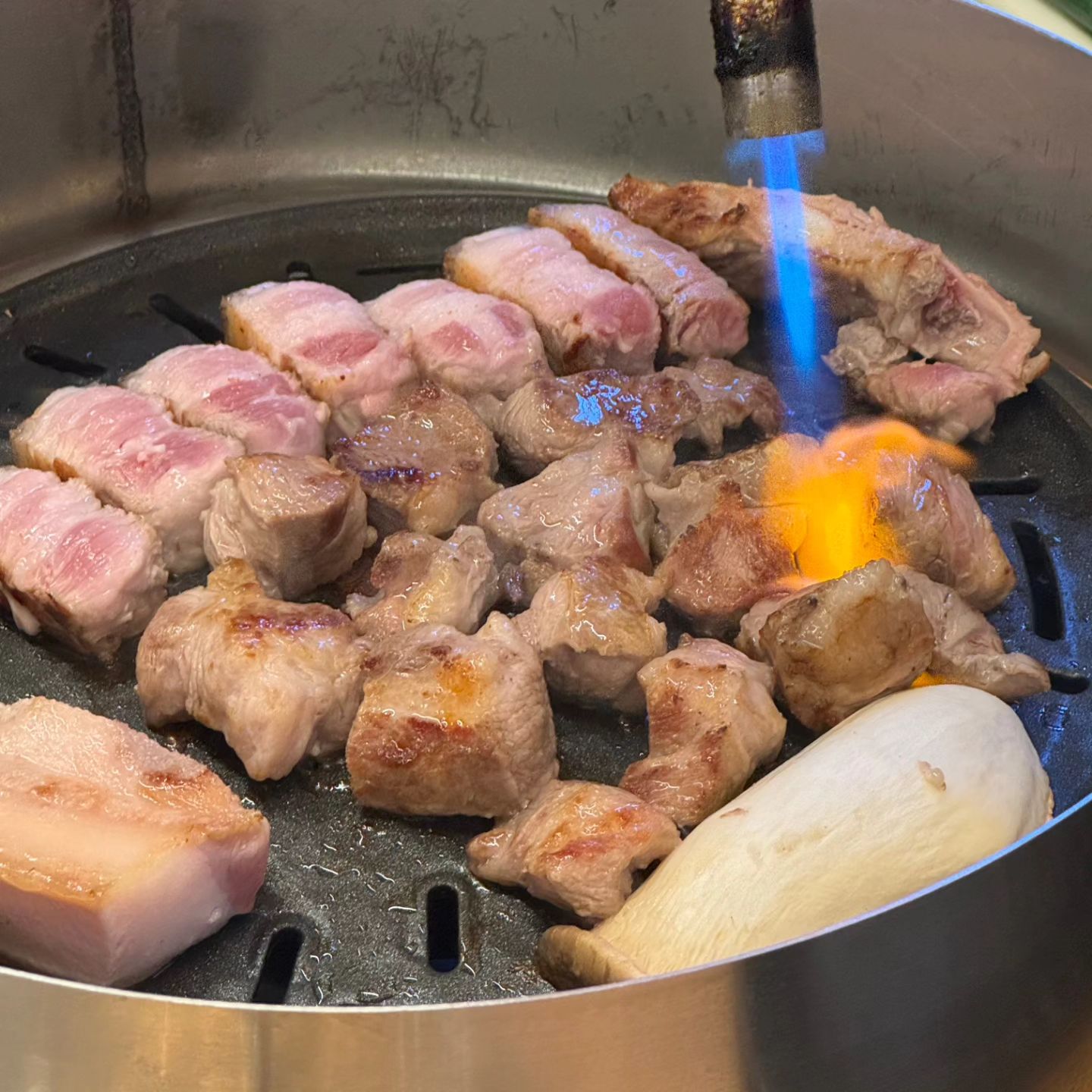 :)

하이볼 1+1은 못참지..
결국 대리 불러서 안전귀가🥲