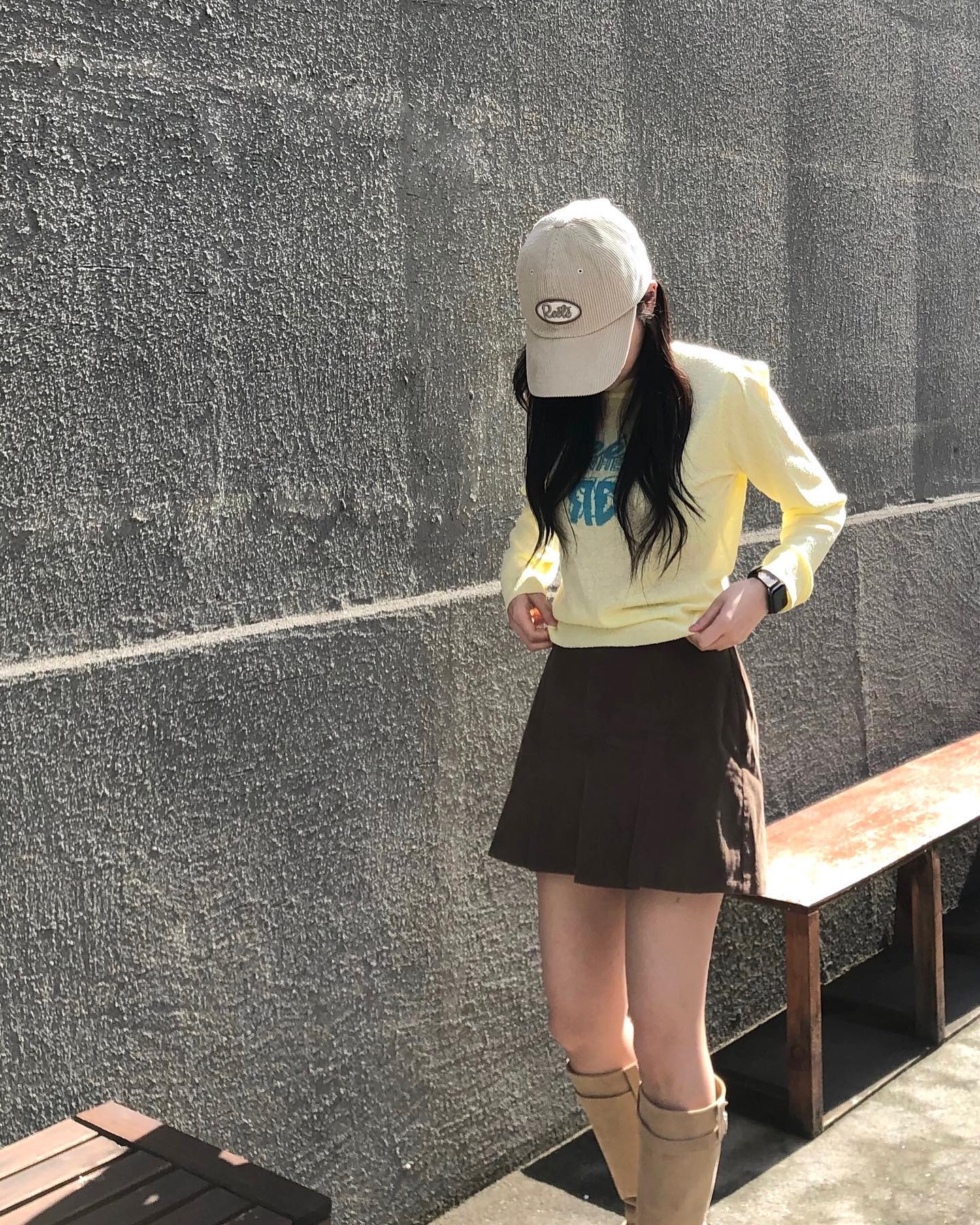 #협찬 reete_official 💛
리에떼 코디로 인간 봄이 되기〰️ꕥ

#리에떼 #reete #리에떼니트 #리에떼모자 #리에떼24ss #코듀로이모자 #모자 #볼캡 #모자코디 #볼캡추천 #코듀로이볼캡 #봄코디