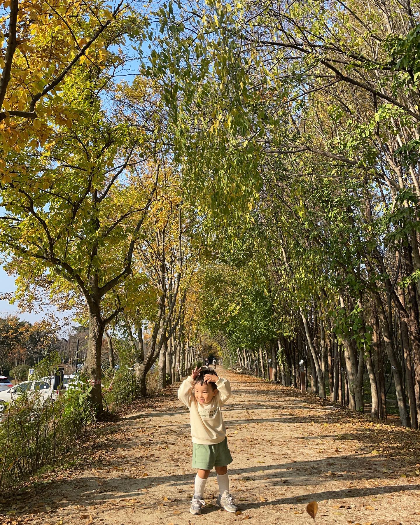개인기 해달라는대로 다 해줌 ✌🏻
#마지막사진주의