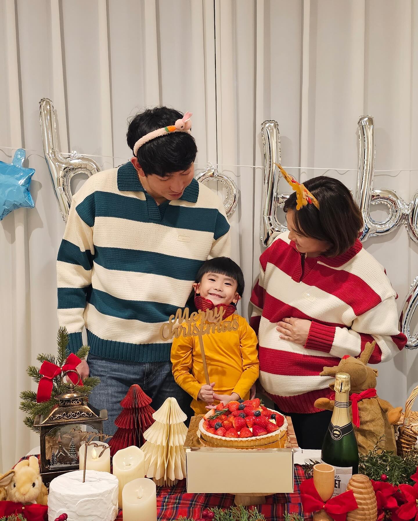 두구두구두구 23년 연말파티+순산파티
코코에서 장보고 맛있는거 먹고 무알콜 와인까지💕
비록 매실청탄산수같은 맛이었지만🤣ㅎㅎ
5시간 야무지게 놀고왔네용
#청라#청라파티룸#청라써니풀 #써니풀청라점 #써니풀#청라아이랑갈만한곳 #청라아이랑가볼만한곳 #청라키즈풀파티룸