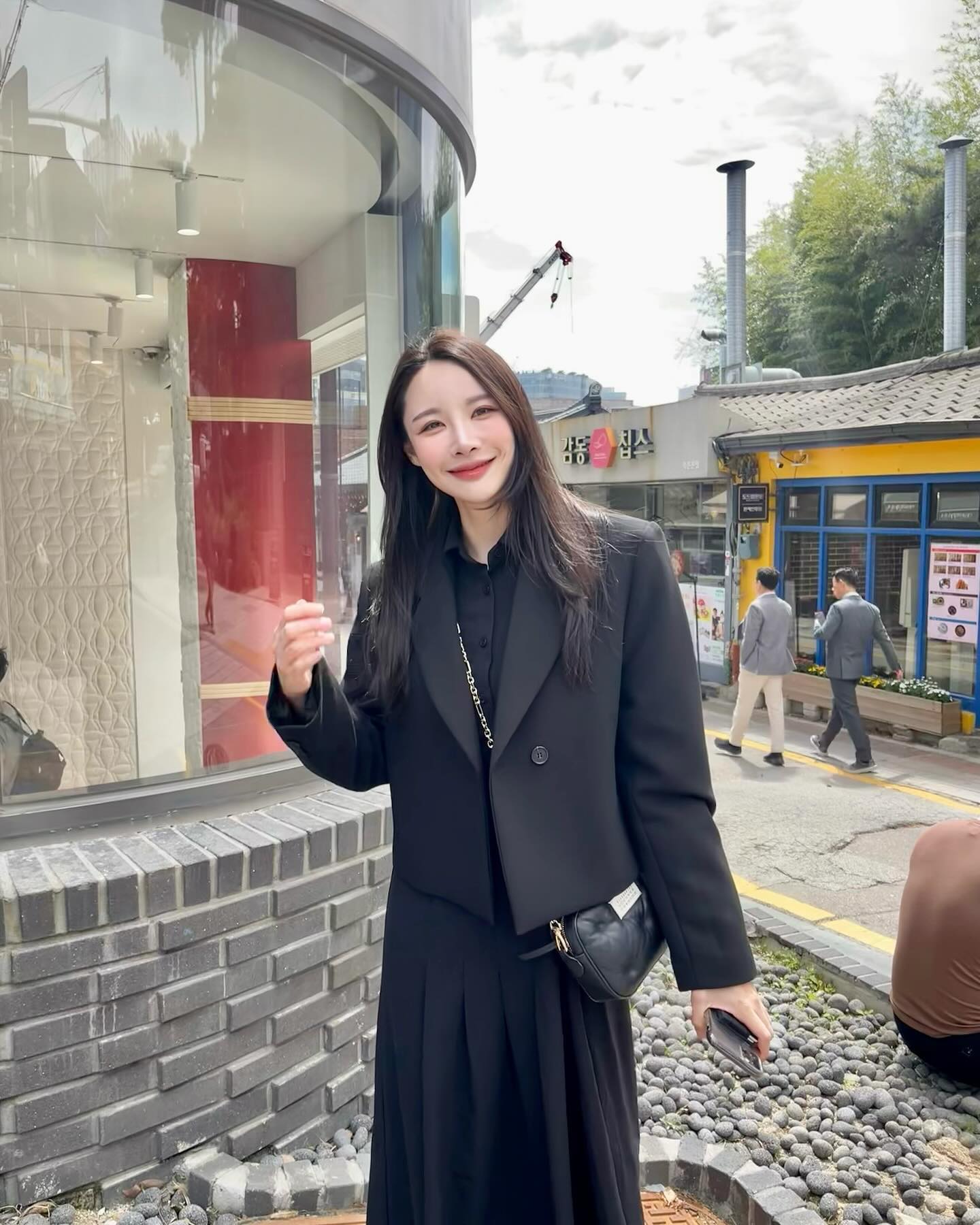 월요일 나들이☘️💚🌱😃🍀🩷🍦🍧
완전 여름이야