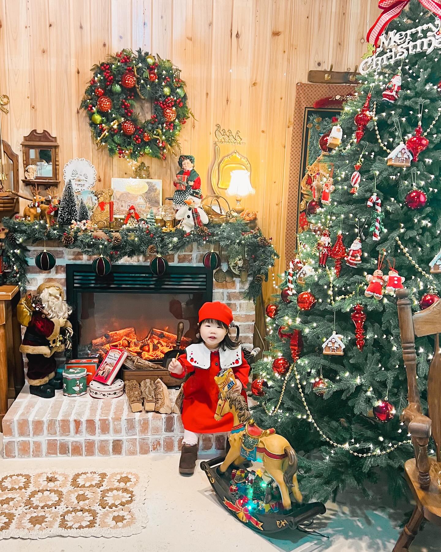 𝒽𝒶𝓅𝓅𝓎 𝓂𝑒𝓇𝓇𝓎 𝒸𝒽𝓇𝒾𝓈𝓉𝓂𝒶𝓈 🎄
우리가족 미리 크리스마스❤️