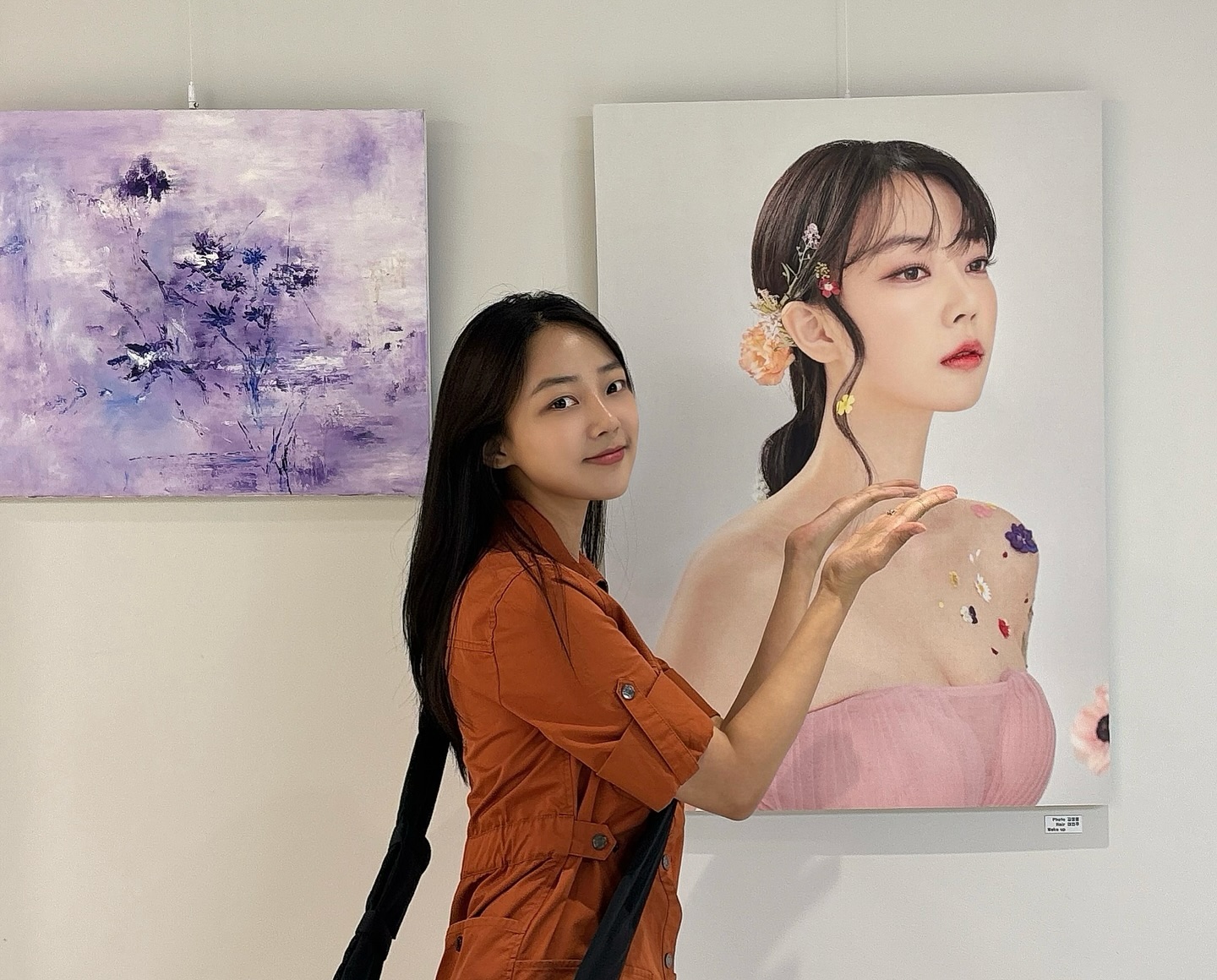 #프롬마벨 #OPEN 
스튜디오와 헤어, 메이크업샵이 하나의 회사로
운영 되고 있는 국내 유일한 곳 프롬마벨 💄💇🏻‍♀️

240평 규모의 확장 이전을 축하드립니다! 🫶🏻
앞으로 재미난 일이 잔뜩 일어날 것 같은 이곳!
eon_blue__ unit_st_official r_t8v