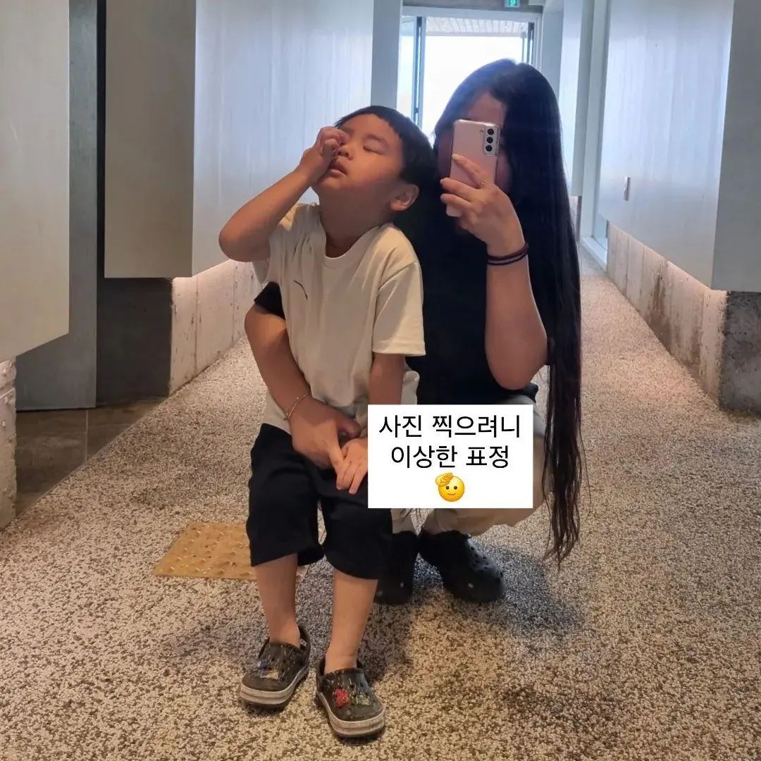 지난주엔 남편, 이번주엔 아들이 아팠음...😷
그래도 열만 나고 잘 먹고 잘 놀아 주니 고맙네;
그와중에 키는 컸더라- ṑṑṑ 아프지말자 고씨들아...
설마 담엔 내차례 아니겠지.....🤧

#등원완료#6살아들#하노이라이프#자유시간