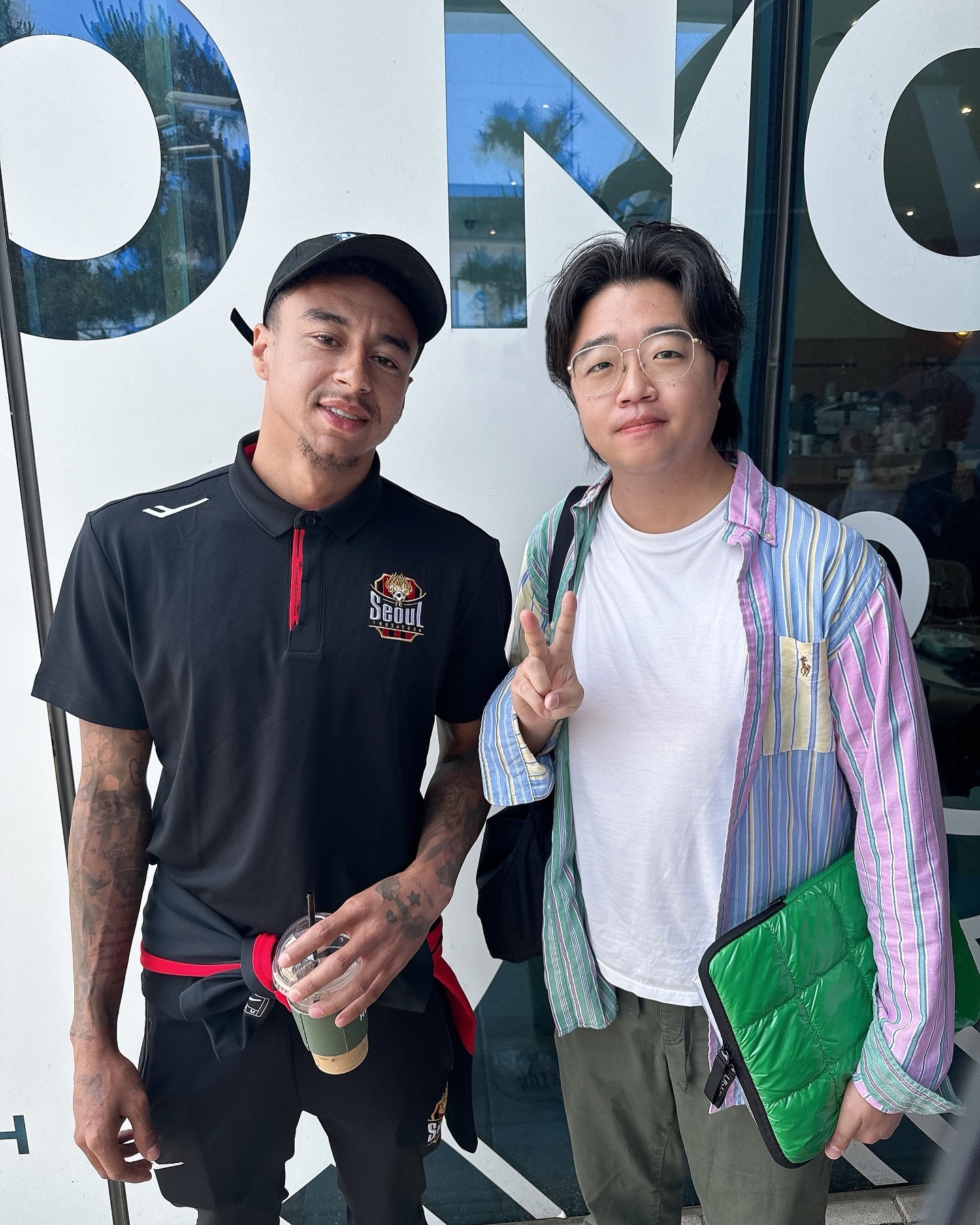 _
반가웠어, 린가드!
.
.
.
#린가드 #jesselingard #lingard #soccer #축구 #igers #일상 #좋반테러 #맞좋아요 #맞좋튀 #좋아요 #좋반테러반사 #selfie #daily #떠나요 #카메라 #아이폰 #아이폰15프로 #사진작가 #photographer 📷📸