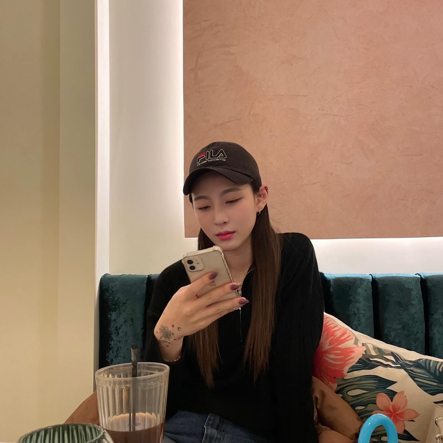 인스타 좀 열심히 해야지