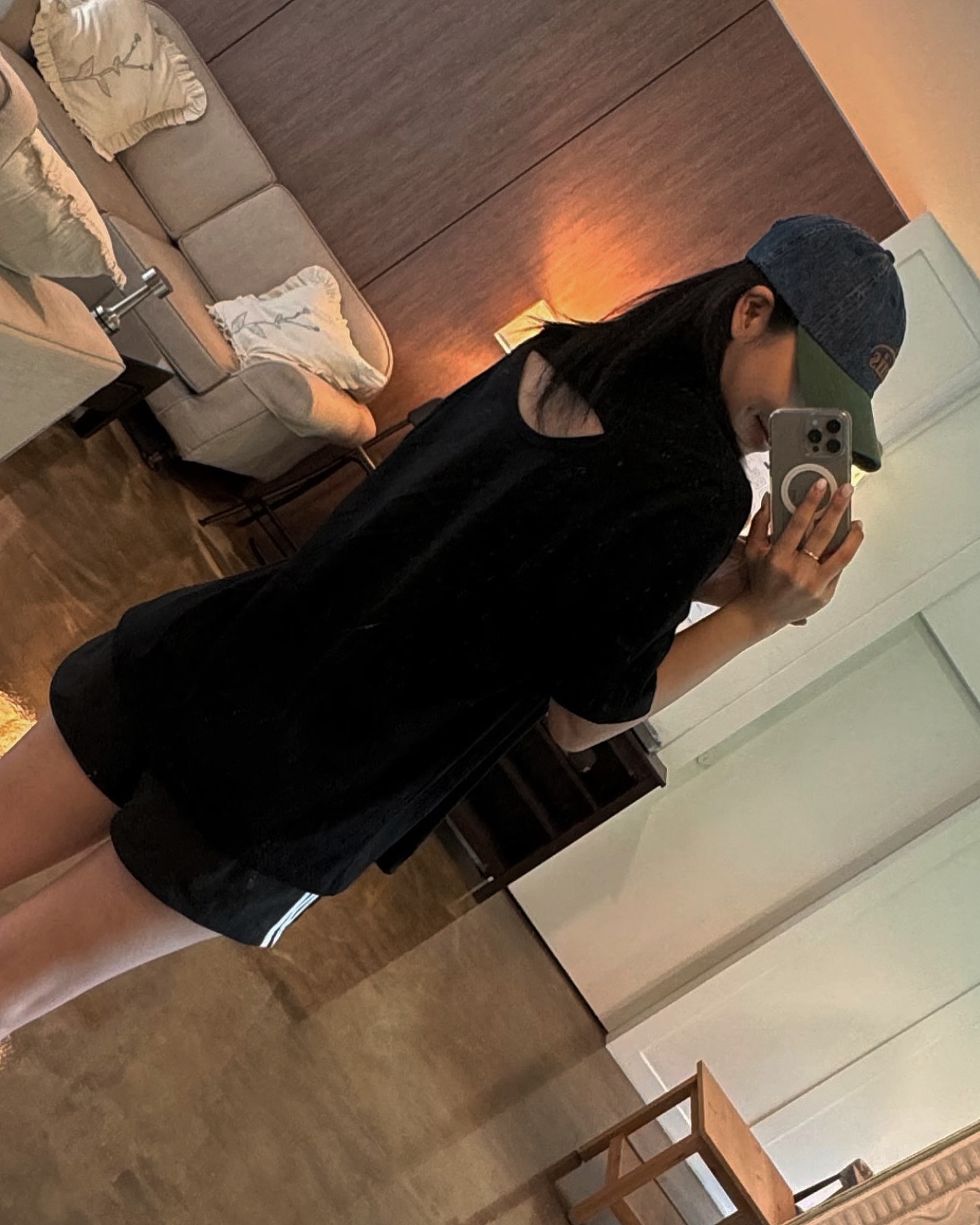 나 등 조금 보이는거 자랑해볼게~✌🏻
히히 T라 미숙해♥️