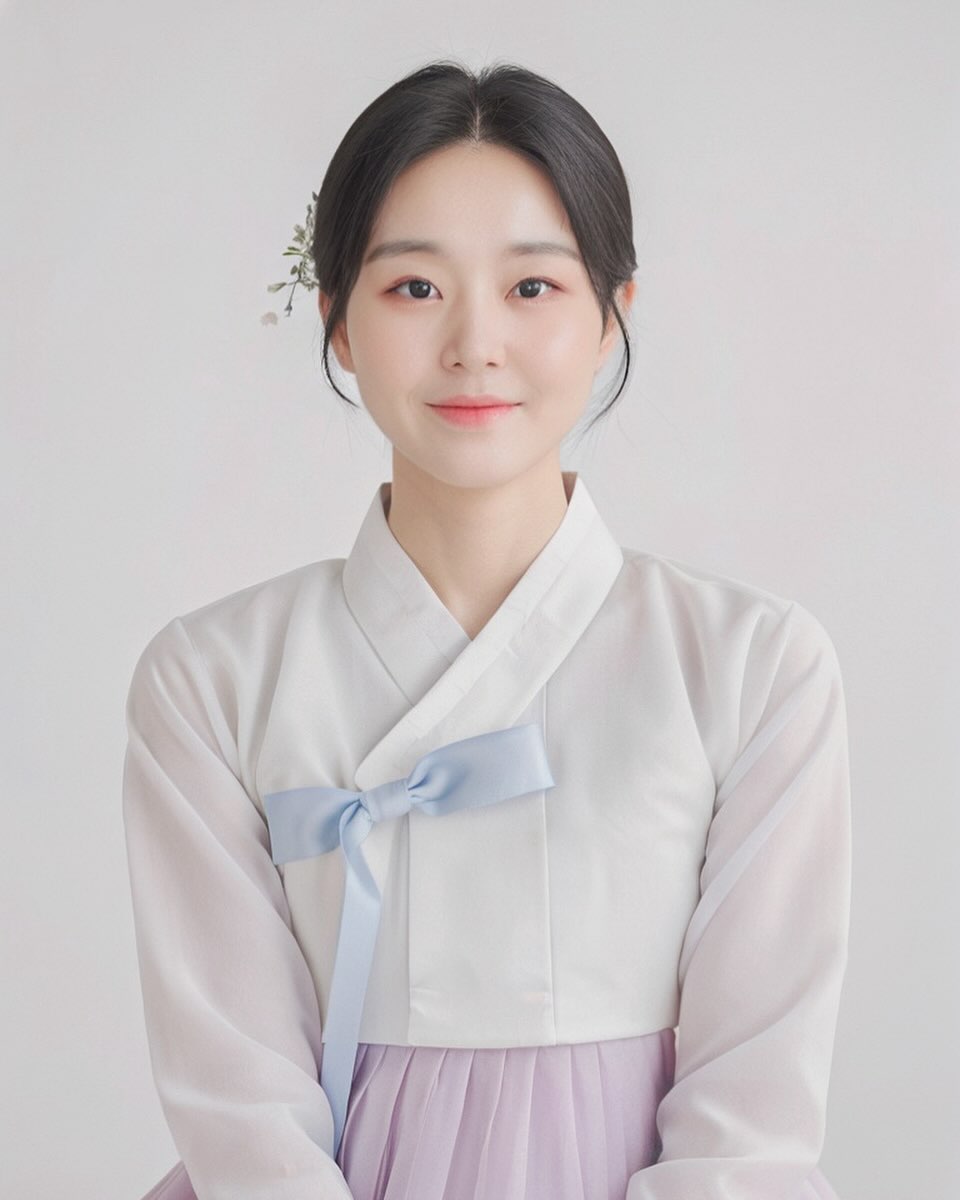 #설날 
새해 복 마니 받으세오 - 🙇🏻‍♀️✨
