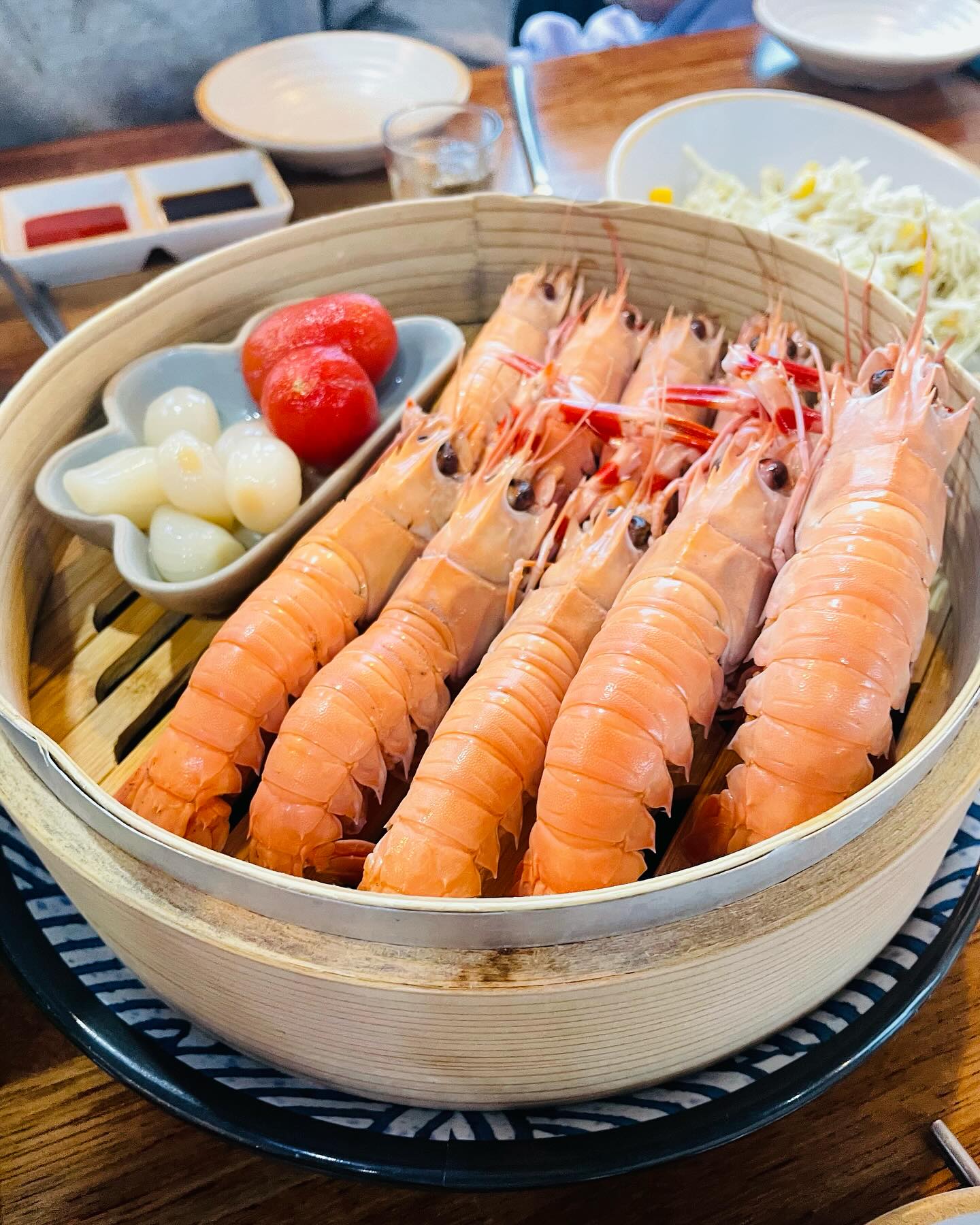 제주바타타식탁💕
.
.
뷰는미쳤고
딱새우는 더미침
딱새우찜한판 하노리가 다먹은건 안비밀😂

#바타타식탁 #제주맛집 #딱새우맛집 #해비치맛집 #표선맛집