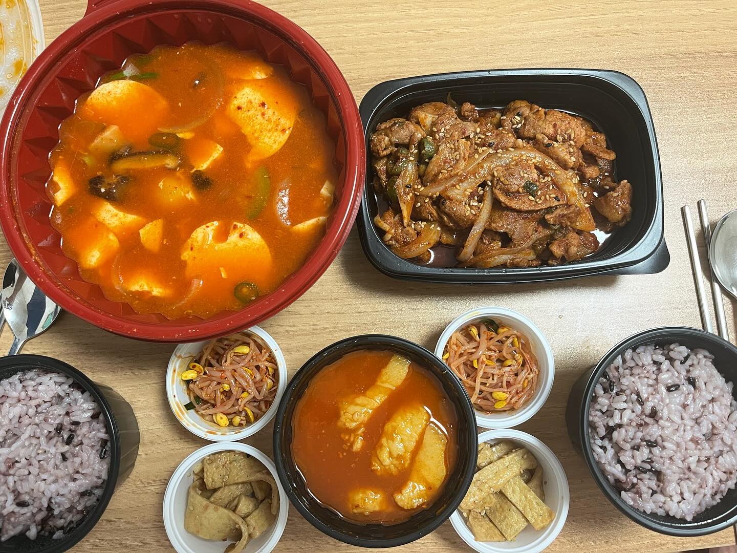 #점심메뉴 #순두부찌개 오늘 같이 비오는 날은 국물요리가 최고😎