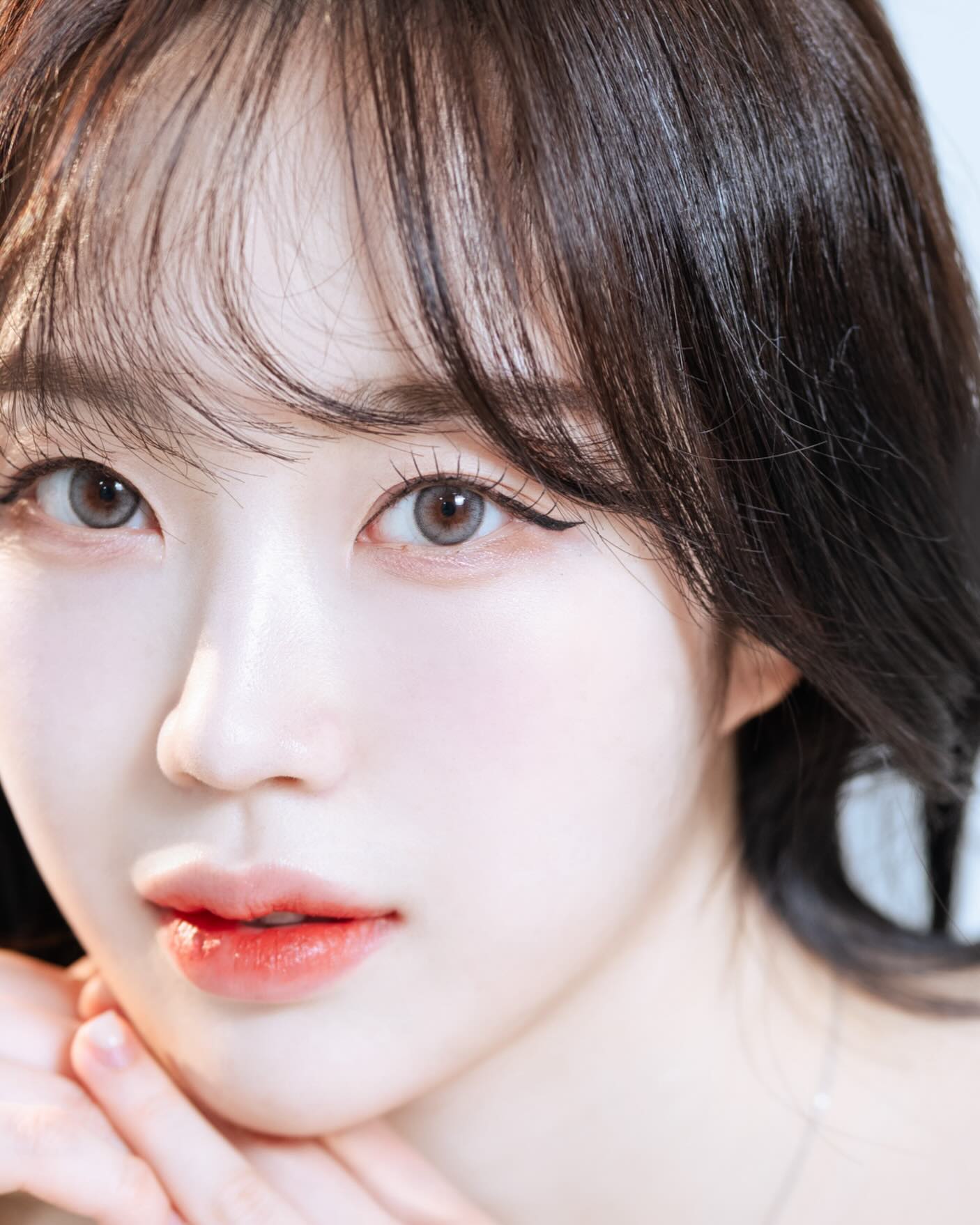 얼빡샷....😣
쌍커풀 수술 유발샷 😇

#프로필촬영 #프로필사진 #대구프로필