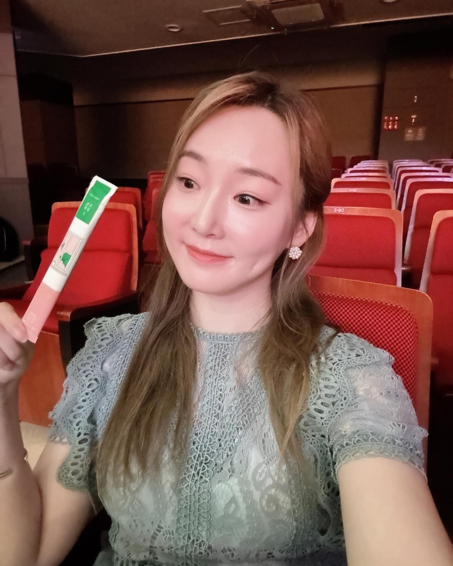 🤍

제가 다이어트… 하면
밤새도 모자랄만큼
다이어트에 진심인 거 아시죠?
🌸

작년에 68.8에서 54.9까지
만드는데 일등공신이었던
생활건강한의원 ✅ #내돈내산
리얼모델로
올해도 함께하고 있어요. 🧏🏻‍♀️

그러니 이렇게 수영복도 입는답니다.. 🙌🏻
팔뚝은 다음주부터 펀치로 관리할라구용!
그건 다음 후기에 보여드릴게요 💌

불규칙한 식습관, 수면 부족 등
불안정한 환경 속에서도
제가 원하는 목표 이루게끔.. 😎
남수현 원장님과 선하영 총괄 실장님이
여러 모로 고생 많으십니다. 🙆🏻‍♀️✨

1. 체질에 맞춘 한약 관리 (환 형태로 하루 2번 물과 함께 꿀떡) 🧆
2. 누워서 고주파 기기 관리 주 1회 30분 (저는 복부 집중)🛌
3. 약침 관리 (뱃살을 말랑하게 만들어서 잘 빠지도록)💉
4. 당질 제한식 제안으로 건강한 라이프스타일 되찾기 🤩

내성 없고 건강한 관리, 부작용 없이 지속 가능한
다이어트를 찾으신다면 무조건이세요 ✨

저는 환각 증세 일으킬 수도 있다는 양약은
먹어본 적도 먹을 생각도 없어서…. 💦

더 궁금하신 사항은 
📍카카오채널 🪷생활건강한의원
(강남역 부근)
문의 주시고 팽언니 소개로 왔다고 하면,
선하영 총괄 실장님께서 특별 할인 혹은 혜택
주실 거예요 👩‍❤️‍👩 

우리 모두 건강하게 아름다워지자구용 🫶🏻

#생활건강한의원 #다이어트한약 #다이어트한약후기 #다이어트한약추천 #다이어트한의원 #다이어트한의원 #한약다이어트
#한약다이어트효과 #한방다이어트 #한방다이어트후기 #한방다이어트한의원 #다이어트 #다이어트보조제 #다이어트후기
#강남다이어트한의원 #강남다이어트한약 #강남역다이어트한의원 #강남역다이어트한약
#유명한다이어트한의원