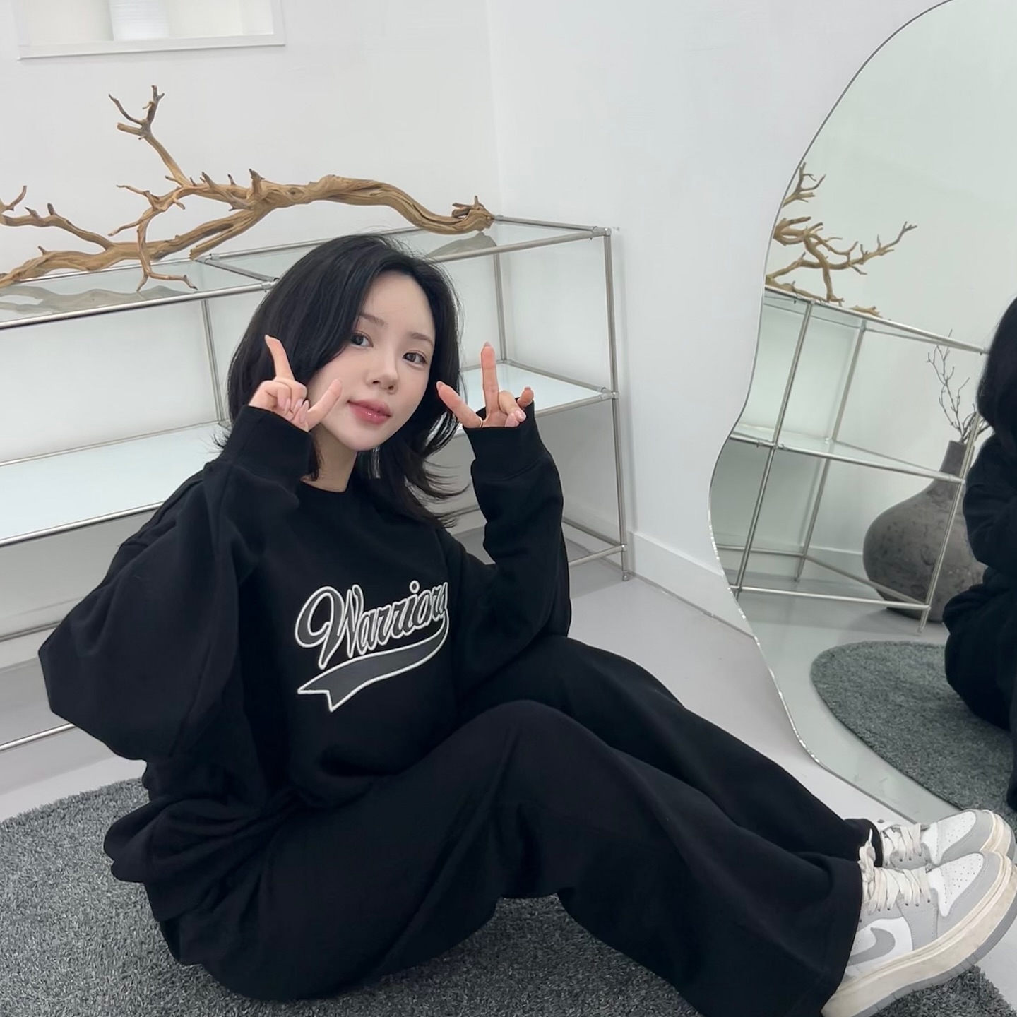 #광고
날이 시원해져서 너무 행복 .. ( ⸍ɞ̴̶̷ ·̫ ɞ̴̶̷⸌ )✌🏻🖤

#NBA맨투맨셋업 #NBA후드티셋업 #NBA볼캡 #후드티 #맨투맨 #볼캡 #느바앤미