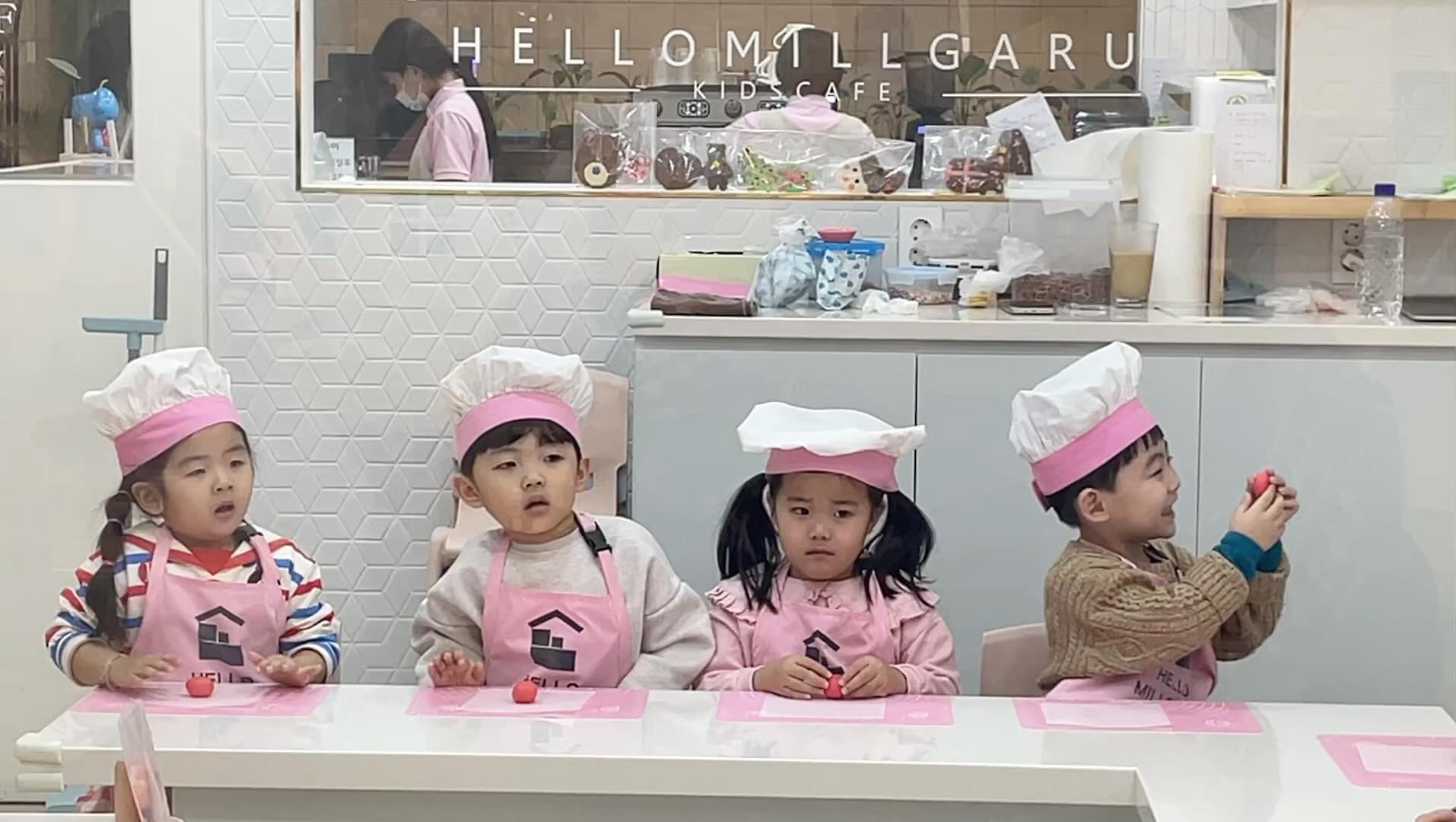 🤍방학필수코스

감사듀림