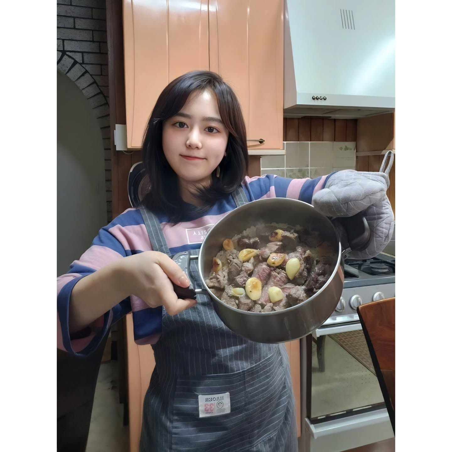 #스테이크솥밥 성공 🥩
다음은 무슨 #솥밥 하지요 😉
.
.
.
.
.
.
.
.
.
#새해 #밥하기 #밥스타그램 #집밥메뉴 #집밥스타그램 #집밥 #홈쿡 #홈쿡스타그램 #홈스타그램 #홈메이드 #집밥요리 #집밥그램 #homecooking #homemade #fff #cooking #cookstagram #셀카 #셀스타 #셀스타그램