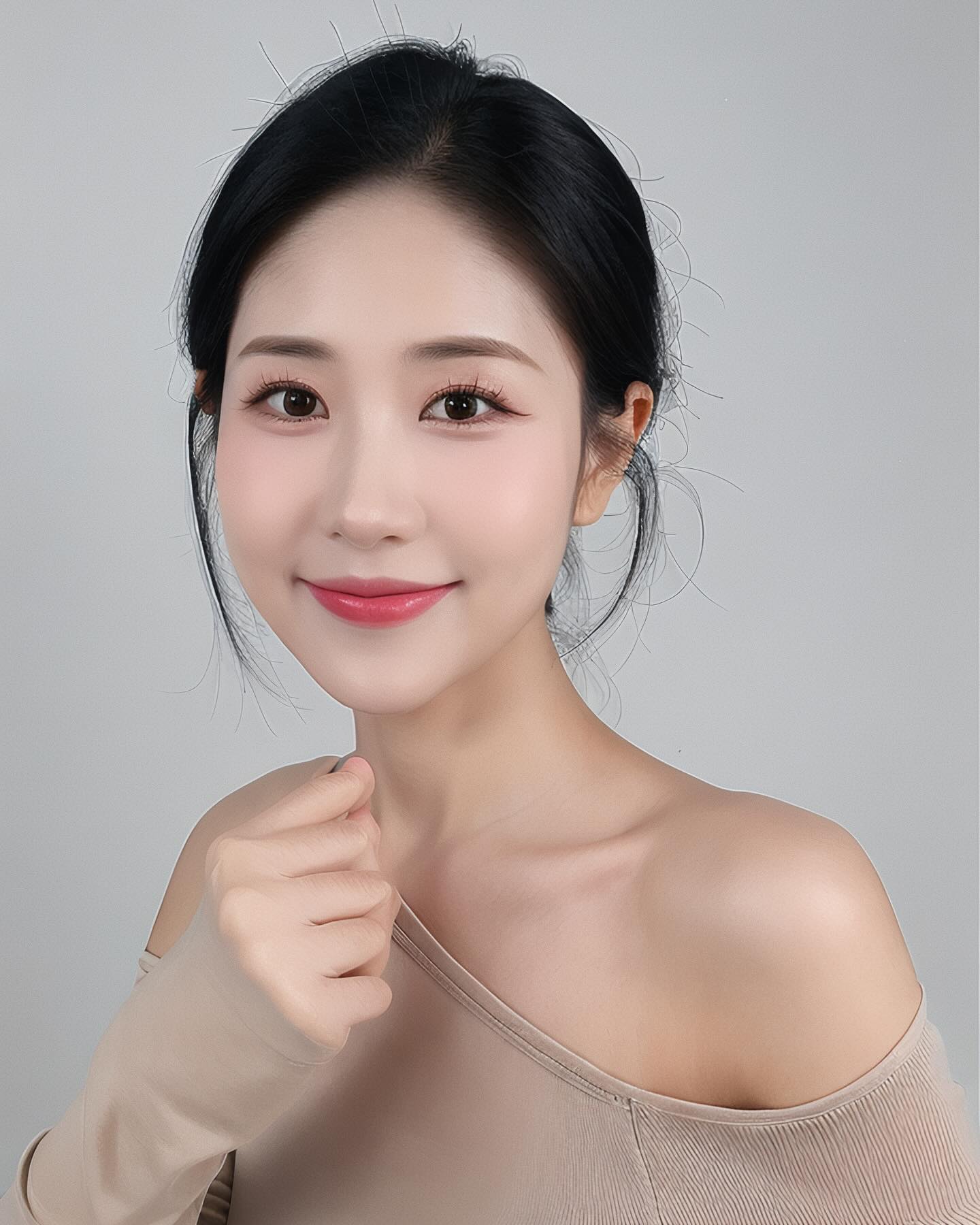 #광고 miosnap_kr 
AI 카메라로 나만의 스타일 찾기!😎

요즘에 한창 졸업시즌으로 알고 있는데, 졸업하면 취업이 기다리고 있죠? 
취업 할 때 사진만큼 중요한 게 없는 거 같아요!
그래서 저도 미오스냅 직업사진 테마를 이용해서 만들어봤답니다ㅎㅎ🤗
어때요? 저 같나요ㅎㅎ🤔
미오스냅은 프로페셔널한 프로필 화보를 생성해 주는 AI 카메라 앱이에요. 
다양한 템플릿이 많아서 시간 가는 줄 몰랐네요! 나에게 어울리는 스타일 찾을 때 엄청나게 도움 되는 거 같아요!👍🏻

다들 Miosnap 다운받아서 이용해 보세요! 꿀잼이니까🥰❤️

#졸업 #학생시절 #구직 #증명사진 #프로필 #이력서 #AI #방구석화보 #Miosnap #미오스냅 #셀카 #아바타 #어플 #발렌타인