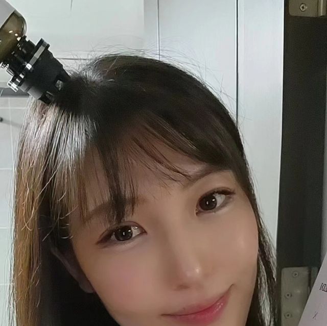 용봉🐢 on Instagram: "#탈모 저와는 머나먼 세상의 이야기인줄만 알고 살았었는데,,,, 골프도 그렇고... 항상 모자를 즐겨쓰다보니,, 6개월전부터 머리를감을때 머리카락이 한움큼씩 빠지더니