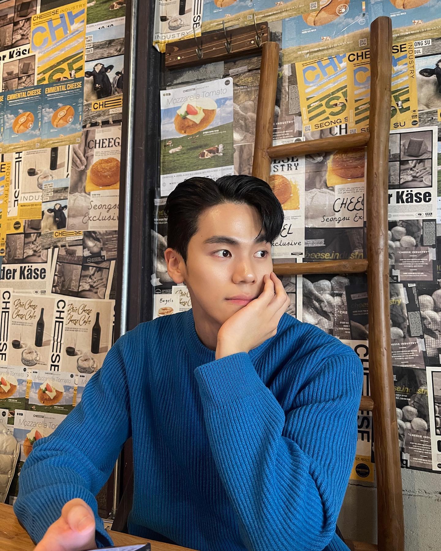쿨톤인줄 알았는데 아닌거 같아..