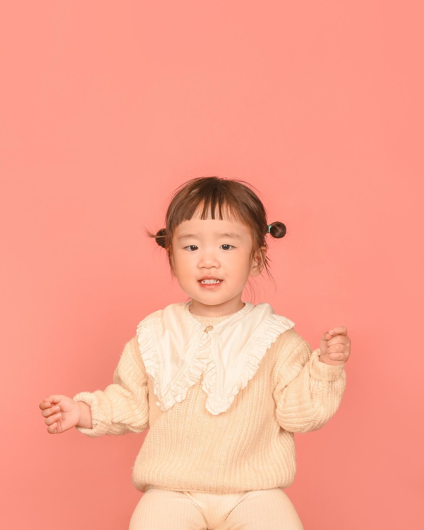 우리 토찌는 사랑을 냠냠 드으으음뿍 먹고
요러케 무럭무럭 자라요🐰
600일의 토찌도 기록해둡니다!
늘 예쁜 시선으로 토찌를 담아주시는
💓 studioseba__ studioseba__kin 💓