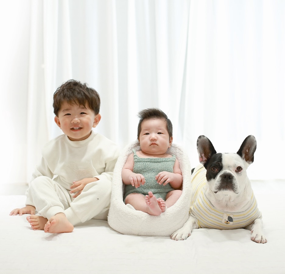 우리집 귀염둥이들😍
살면서 정말 잘한건 남편이랑 결혼해서 
우리 아이들의 엄마가 된일🤍