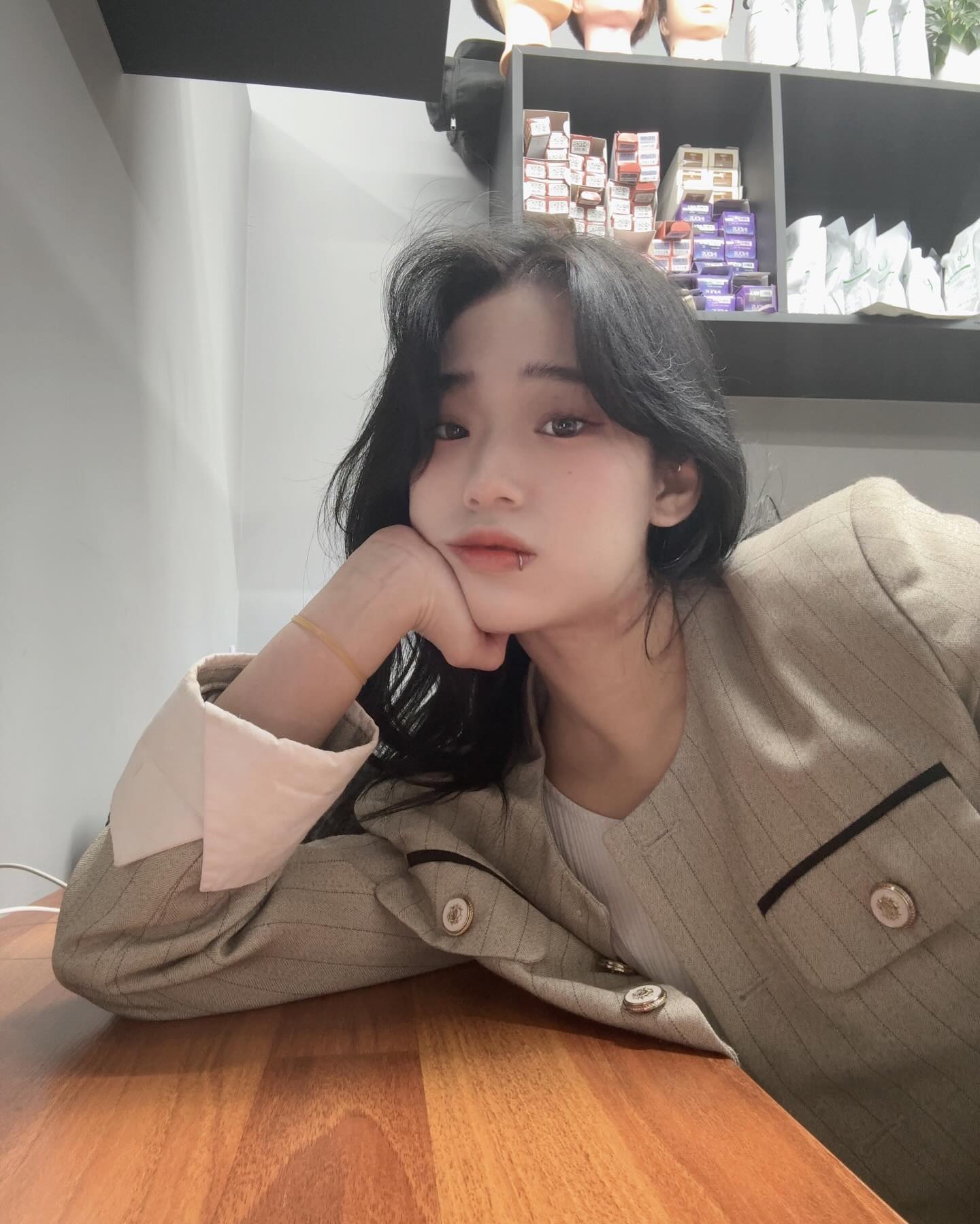 머리하러오라고.