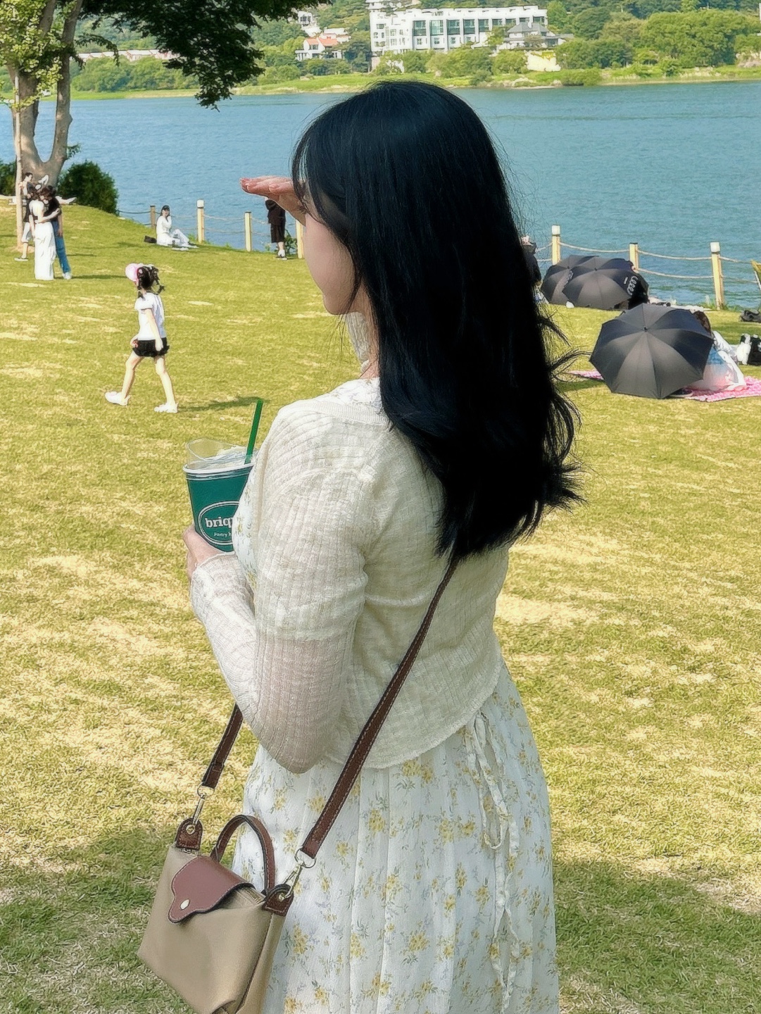 [마이지젤] 모어즈 사계절 모던 데일리 핸들 파우치 미니백 (스트랩 포함)