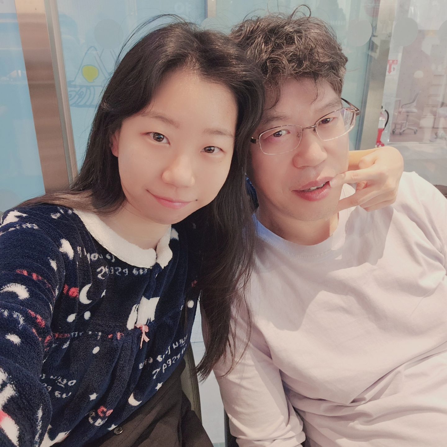 아빠! 웃으라고!!!