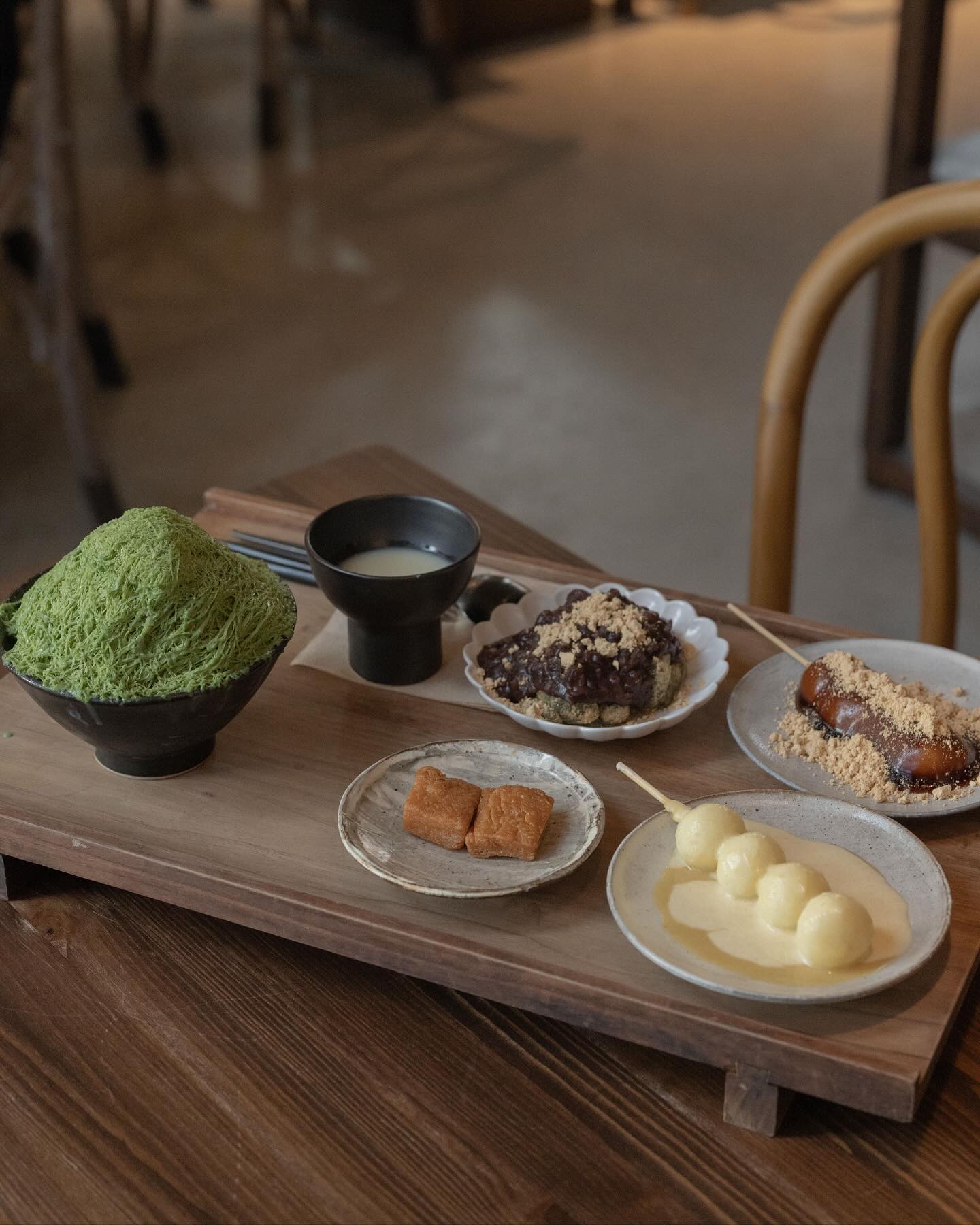 #제천 #티카페차센
-
꾸우덕한 말차빙슈
쪼온득한 당고
또 먹고싶다
-
#모산비행장카페 #제천카페 #제천가볼만한곳 #제천여행 #소니이미지갤러리 #소니a7m4