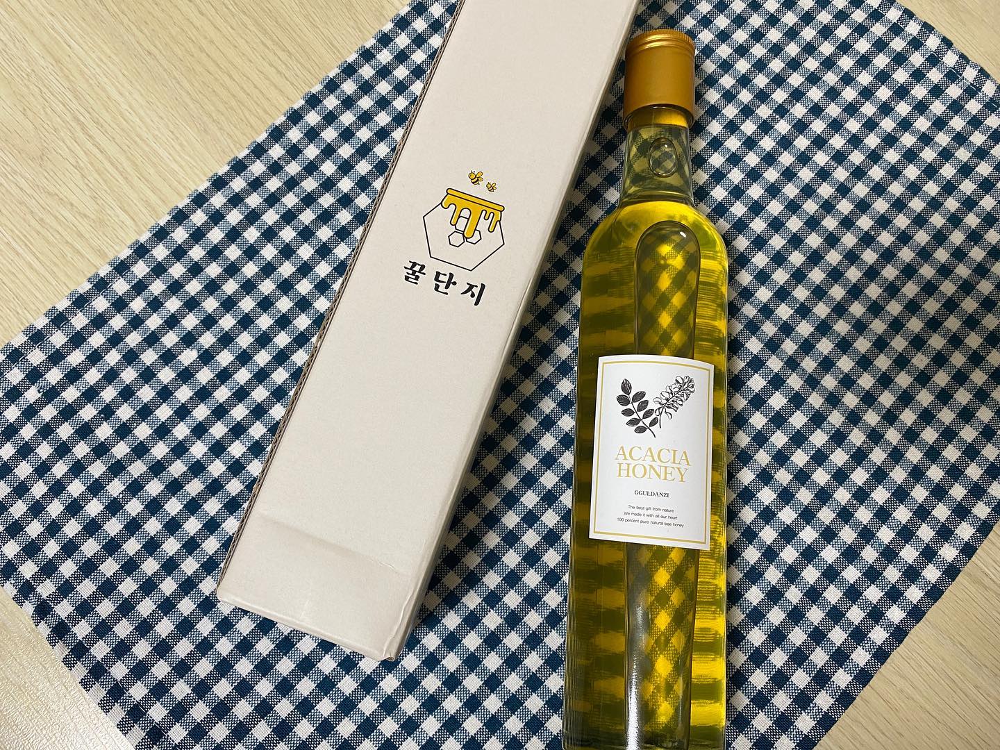 _#제공

달콤한 아카시아꿀 🍯
꿀단지농장 천연벌꿀이라 더 맛있다 💛
추석 선물로 초이스해보세요 !