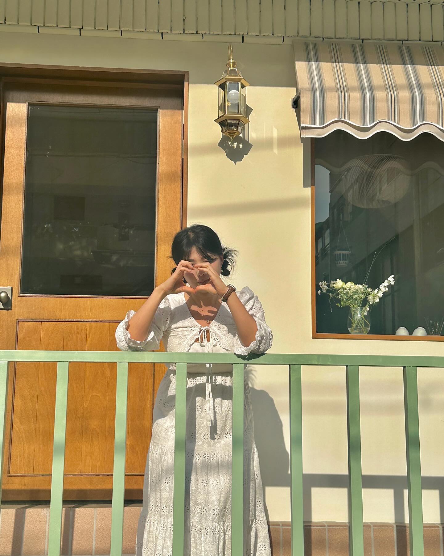 ⠀
⠀
⠀
⠀
어제오늘 완전 여름이네🥰
내일은 비온다던데
⠀
⠀
⠀
일끝나고 애들이랑
공원가서 킥보드나 타야겠네
흠.. 타지말까..? 휴
⠀
⠀
⠀
⠀
⠀
⠀
⠀
⠀
⠀
⠀
⠀
⠀
⠀
⠀
⠀
⠀
⠀
⠀
⠀
⠀