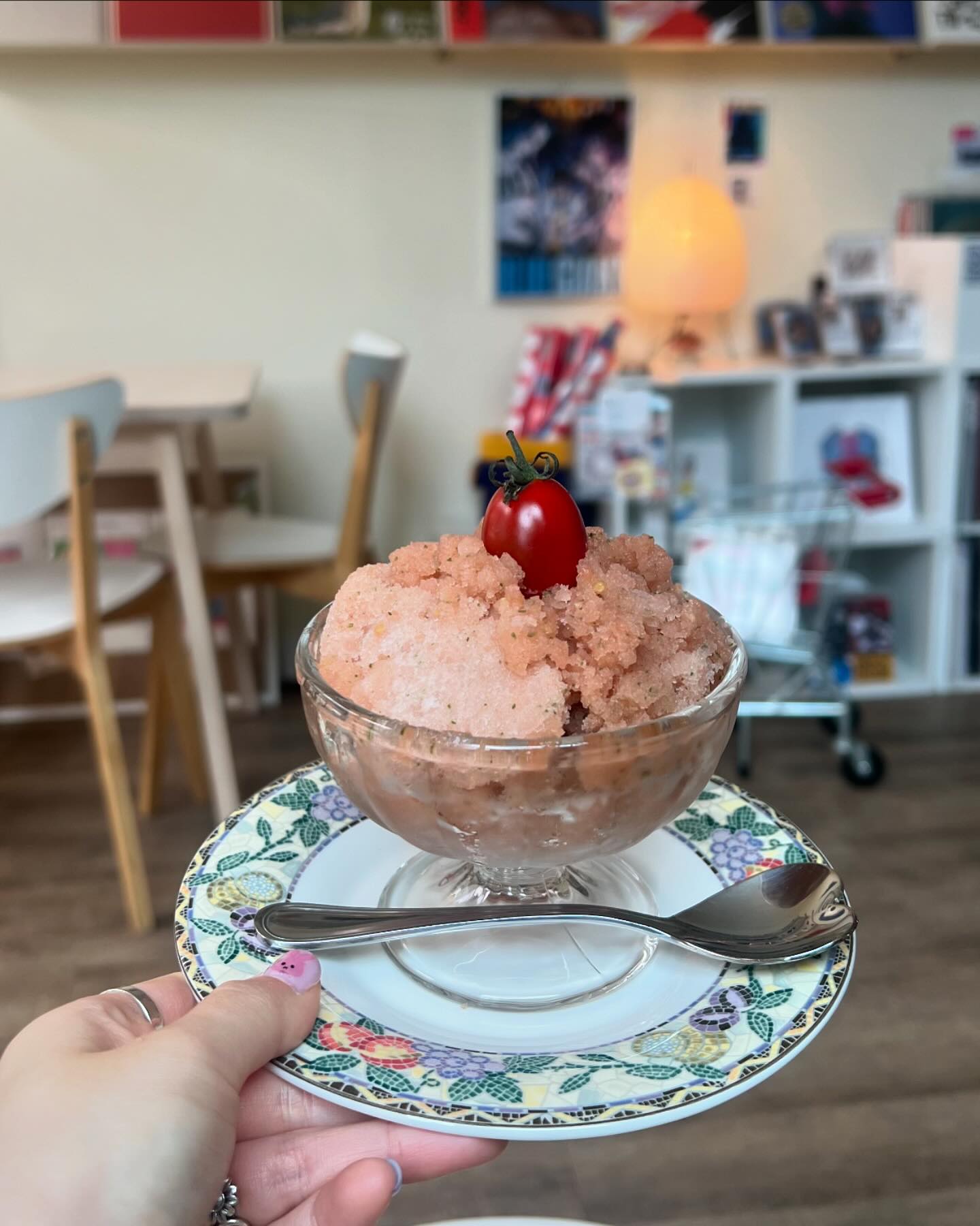 🍅
recordcafe DONUT ❣️
.
토마토소르베 맛있어
☺️
.
.
#토마토 #토마토소르베 #소르베 #디저트 #디저트카페 #카페투어
#대전카페 #봉명동 #카페스타그램 #tomato #cafestagram #일상기록 #데이트