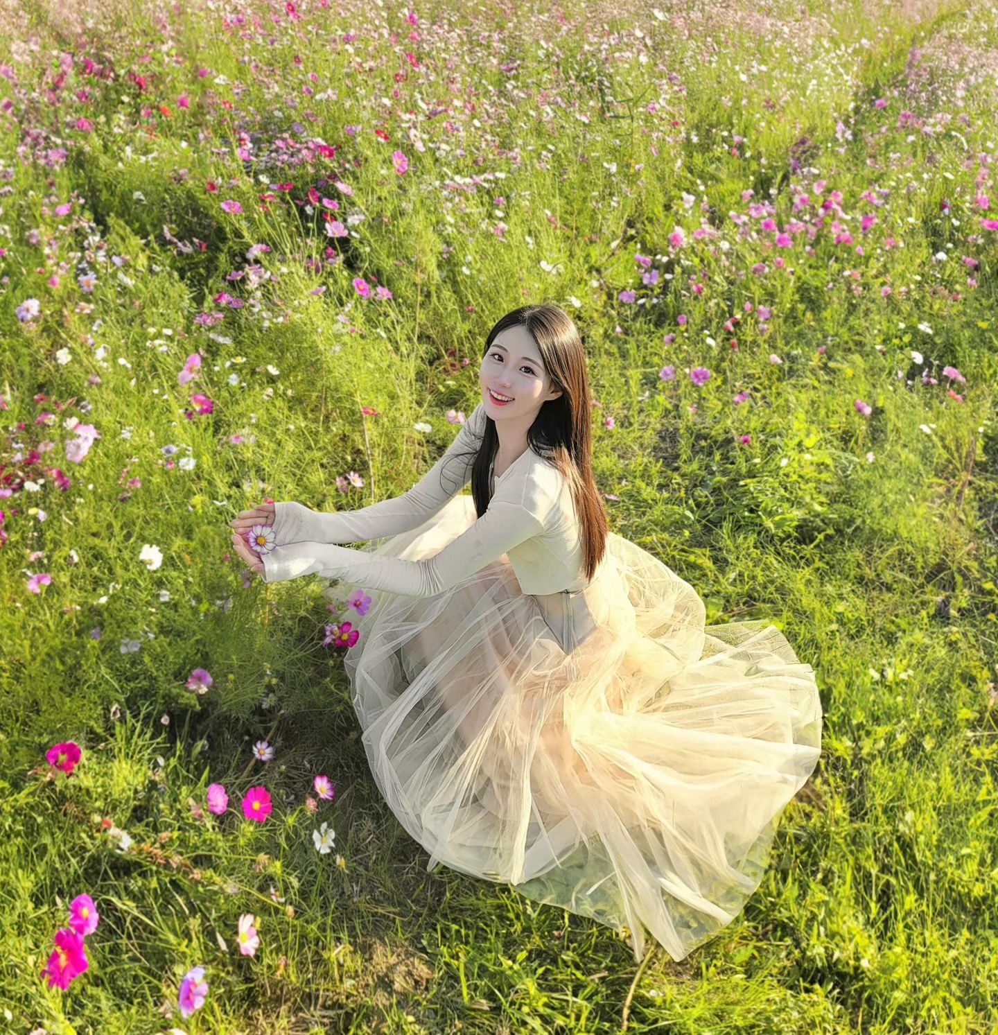 "나야, 코스모스"😏🌼

"나야, 가을"😏🌼