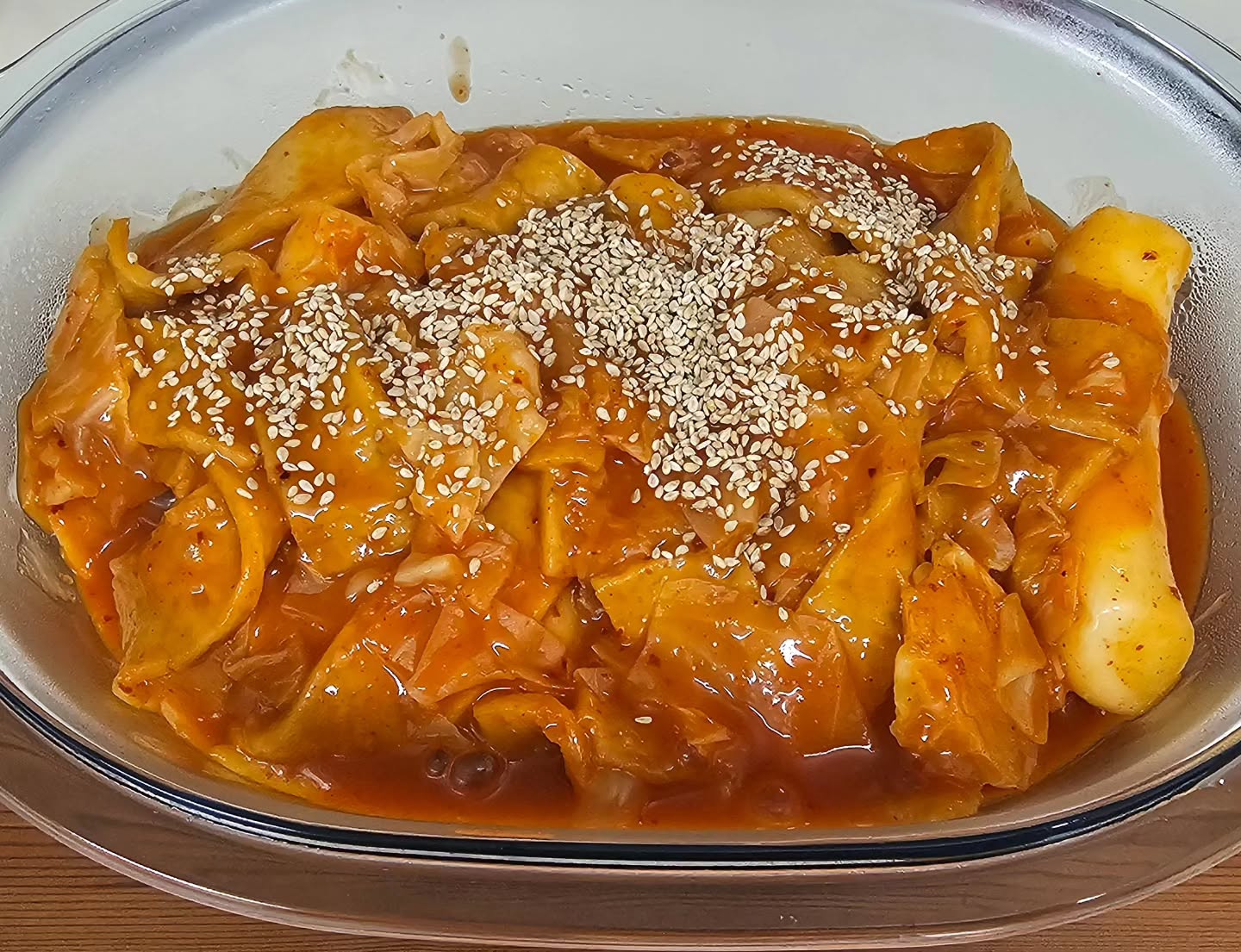 오늘은 떡볶이~~~
내일부터 삼식이 두명이 있으니 좀 많이했지비..
저거 는 새발의 피^^