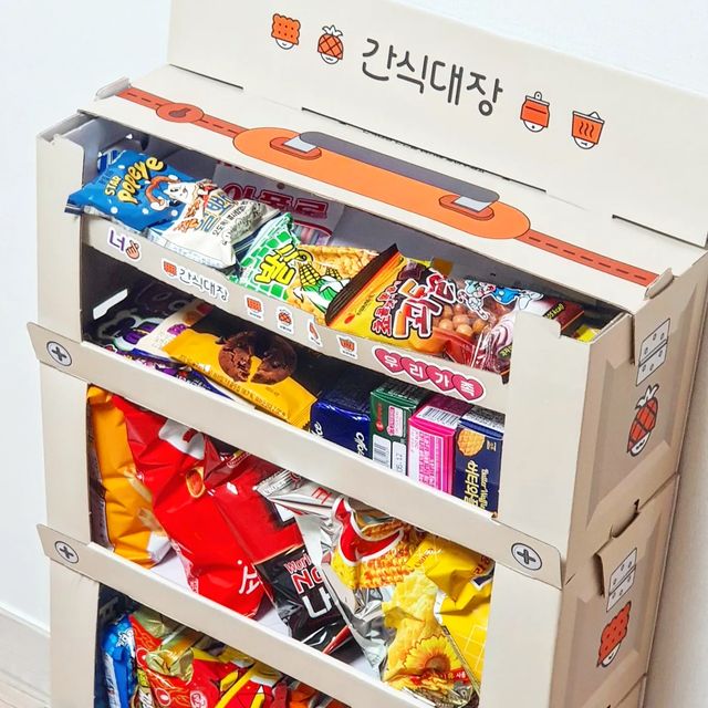 나난 on Instagram: "#협찬 간식대장 팬트리🎁 ▪️나만의 간식창고로 핫한〰️ 팬트리를 소개해드려요! 조립형 팬트리로 선물 오는 설렘부터 조립하는 재미까지 있어요. 튼튼한 박스로 제작