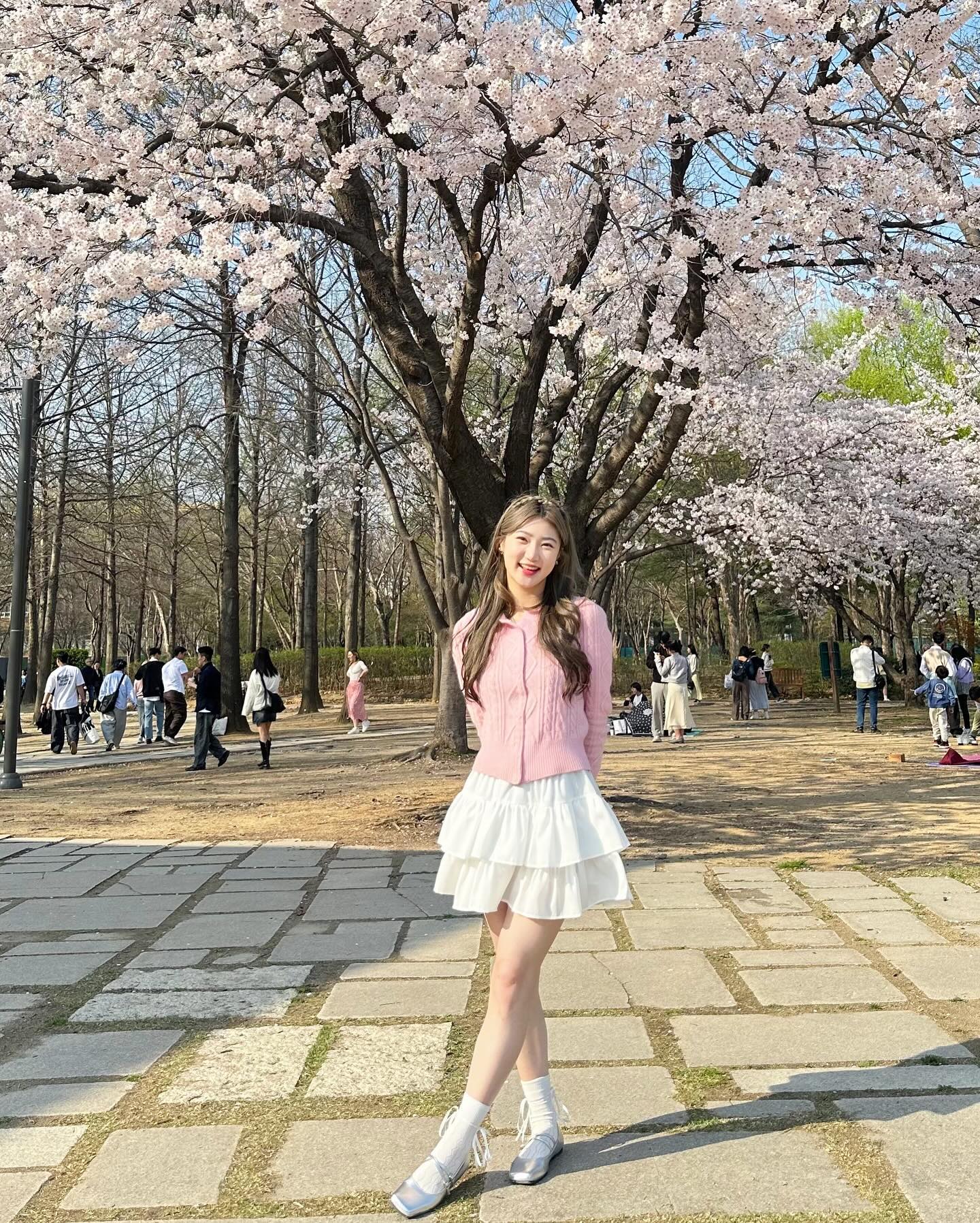 우리 눈 뜨고 있어요☺️🌸