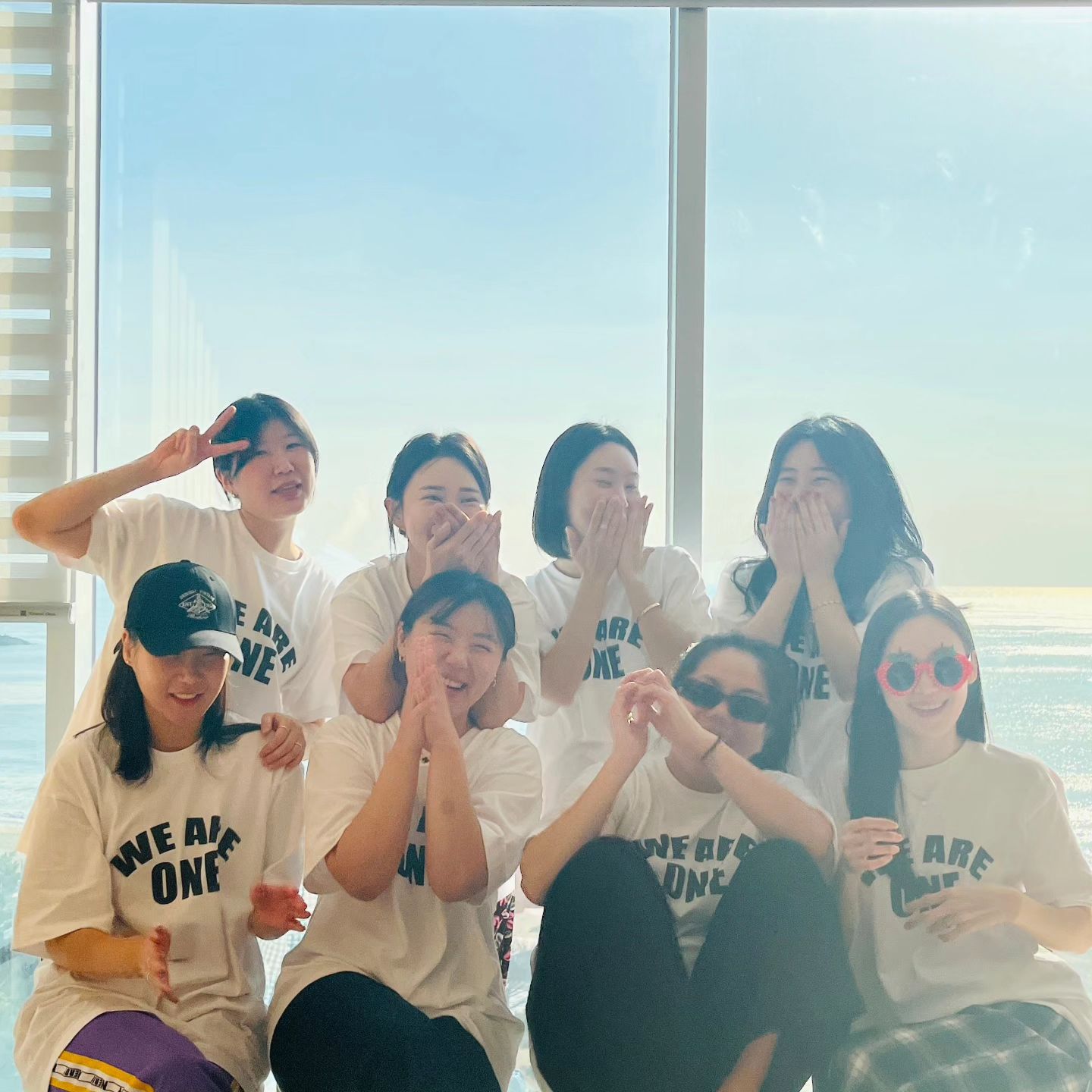 혹한기 훈련 끝났네, 
내 목 좀 돌려줘🫡
분명 새벽4시에 잤는데, 눈은 8시에 번쩍
누구야 알람소리 누구야 설거지소리
누구야 정리소리 누구야 

#아마존 #아줌마되도존나멋질우리 #계모임 #부산 #기장 #해운대