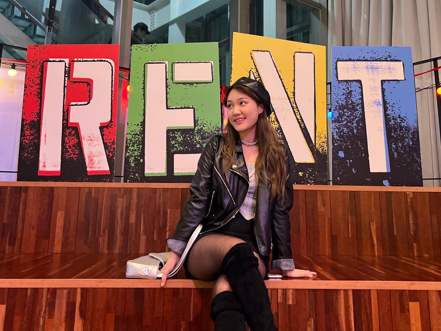 #뮤지컬렌트 RENT❤️💚💛💙

겨울맞이 보고싶던 렌트 드디어 보다‼️ #20231212 
배우분들 한분한분의 에너지가 엄청나게 다가와서 놀랐고 더욱 큰 열정을 얻고 온 날! 나도 더 열심히 해야지!
좋은 공연 좋은 자리에서 볼 수 있는 기회주셔서 감사합니다😍