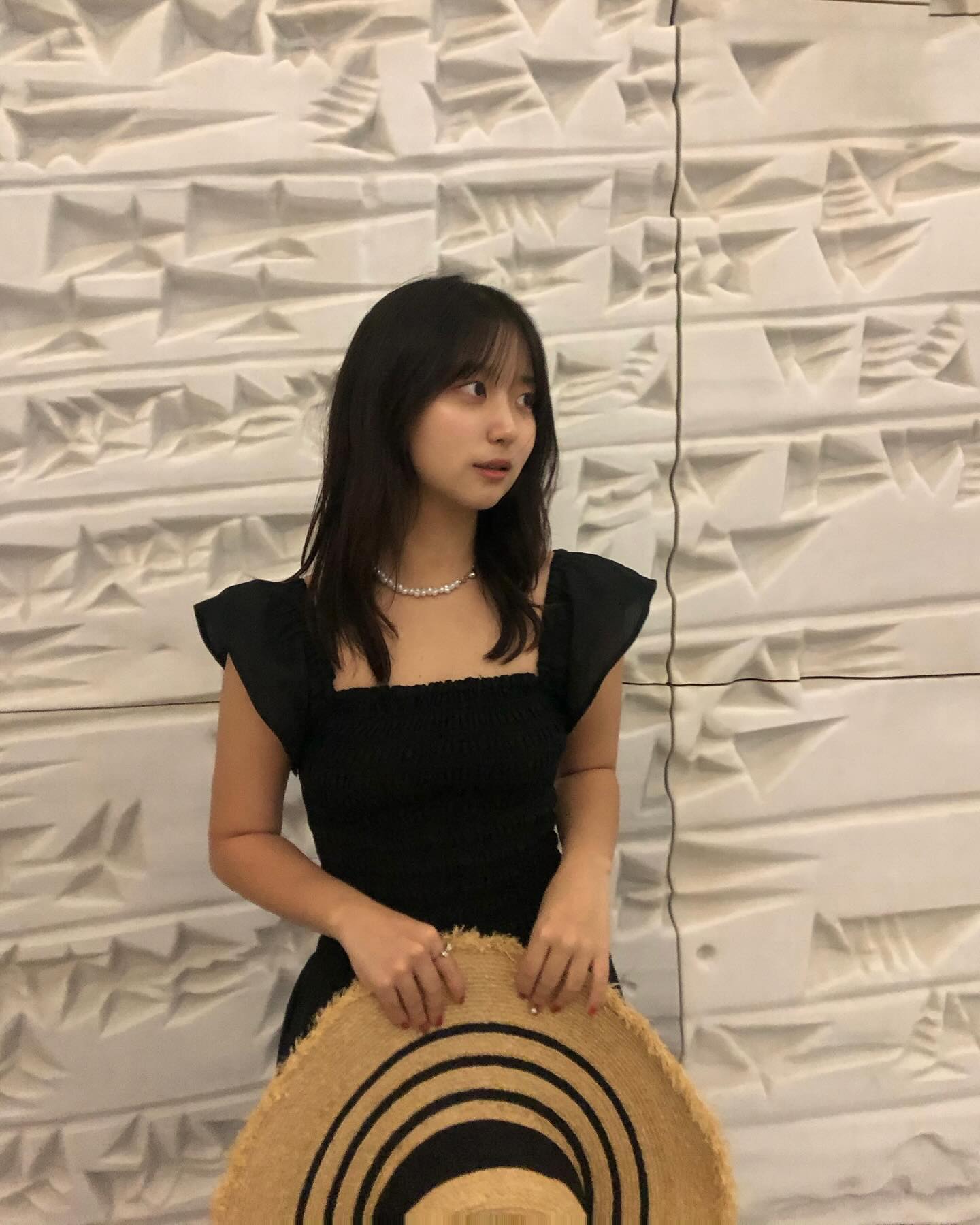 파리 루브르보단 규모가 훠얼 작았지만
건축물이 말이 안돼서 감탄 또 감탄 🥹🥹

사실 내 이번 여행의 시작은 루브르 아부다비때문에 시작됨

#루브르박물관 #루브르아부다비 #아부다비 #아부다비여행
#박물관 #아랍 #여름코디추천 #여자여름코디 #패션계정맞팔 
#louvremuseum #louvreabudhabi #abudhabi